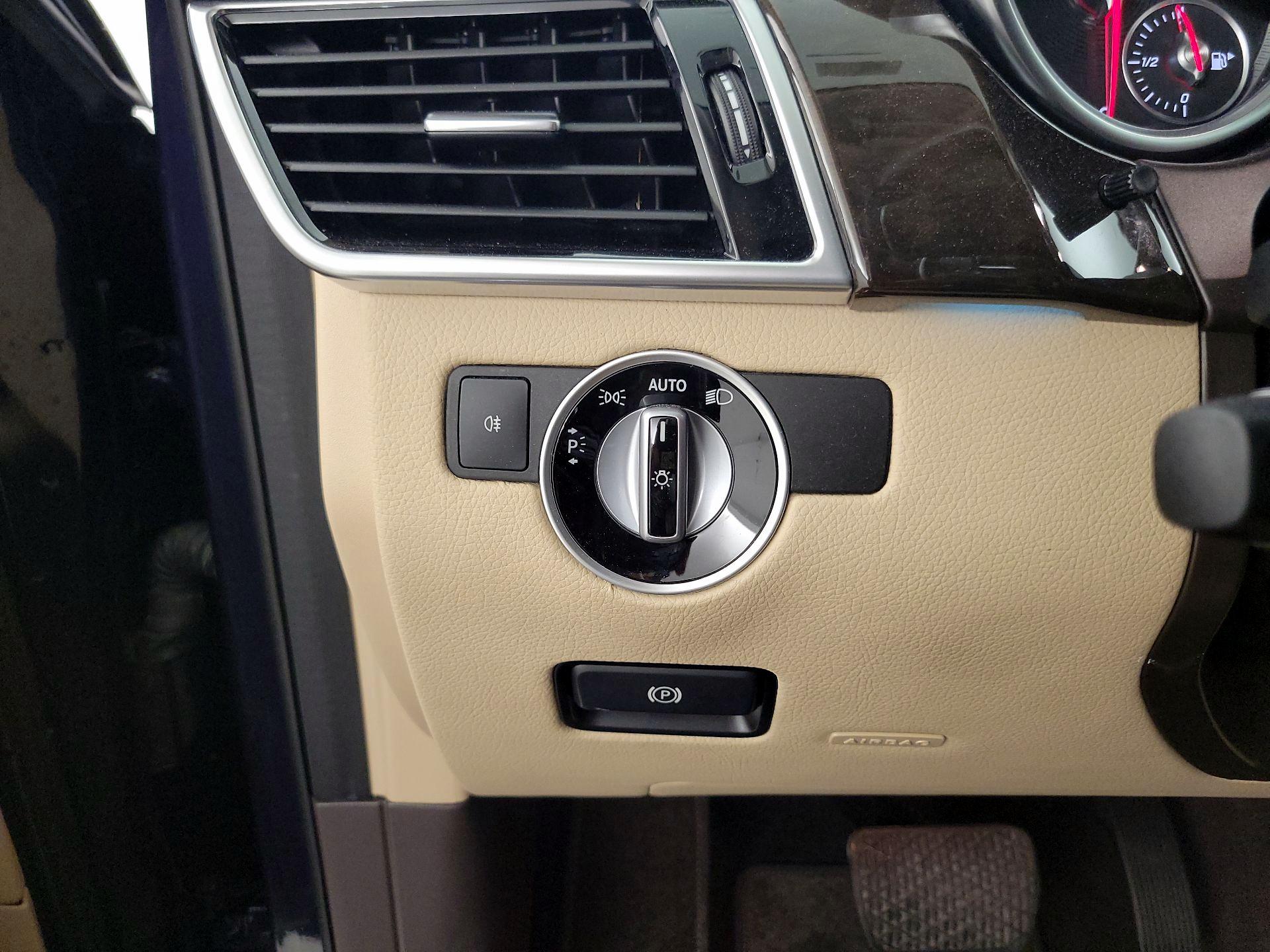 Thumbnail: 2017 Mercedes-Benz GLS - 13
