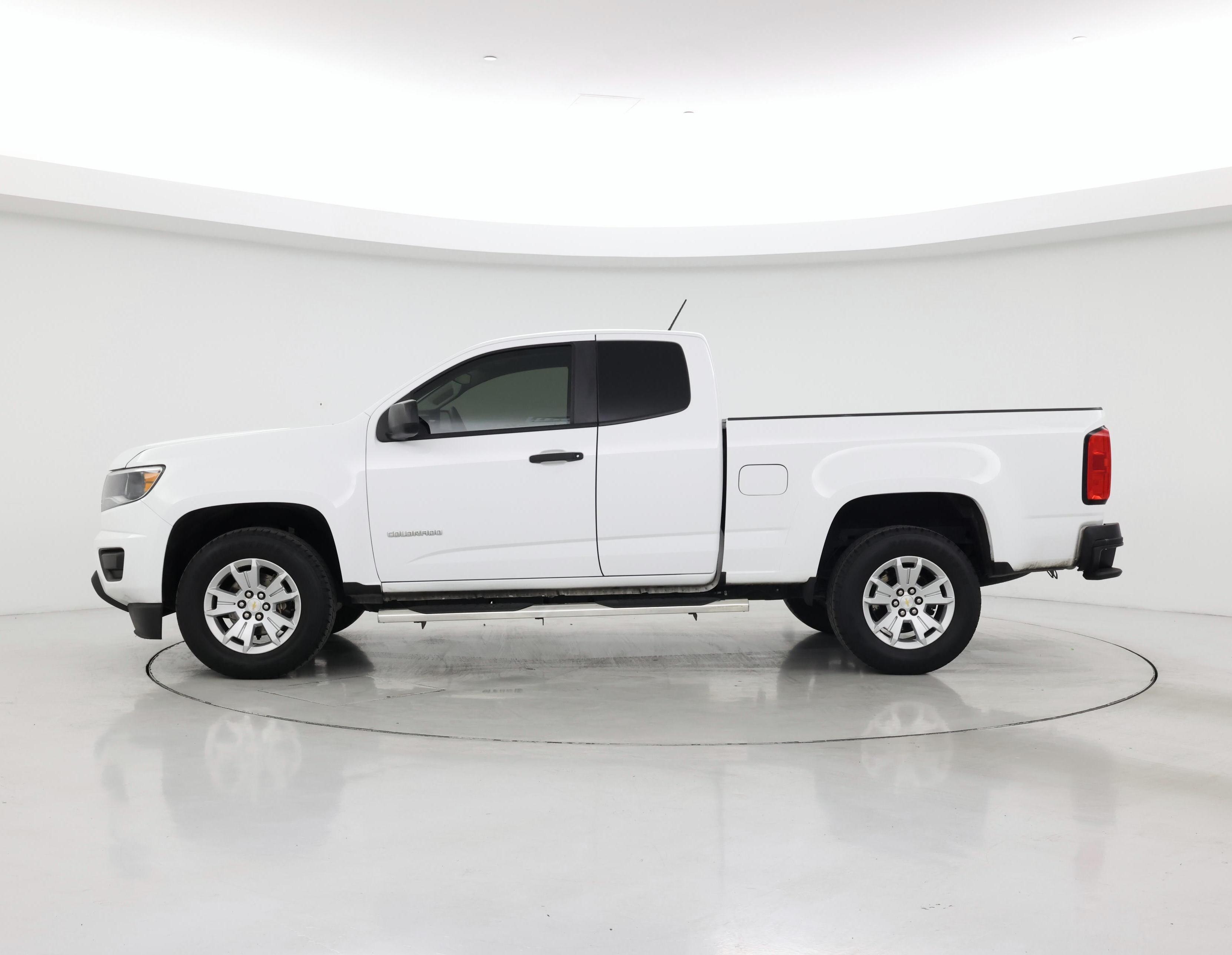 Thumbnail: 2020 Chevrolet Colorado - 3