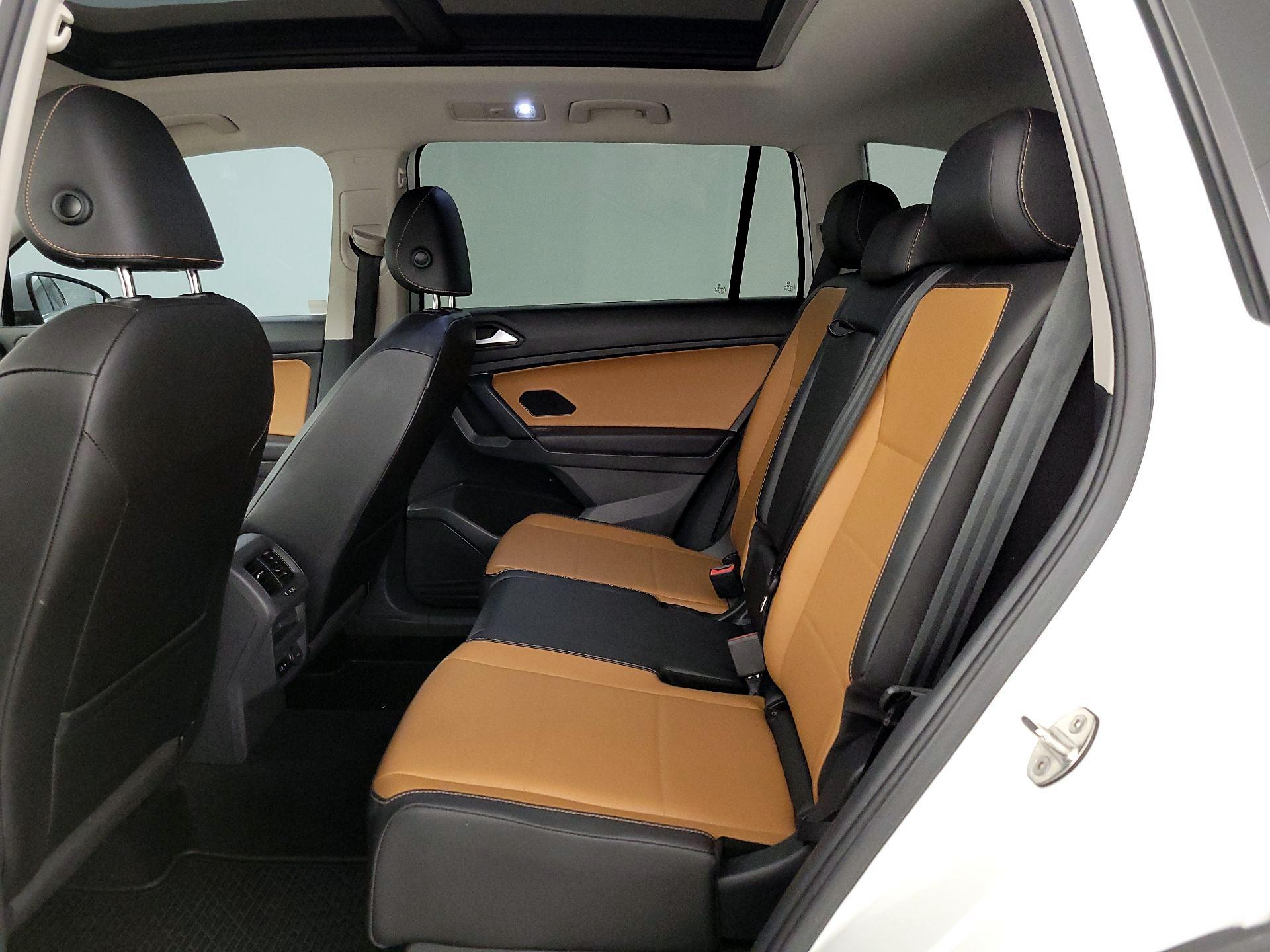 Thumbnail: 2019 Volkswagen Tiguan - 20