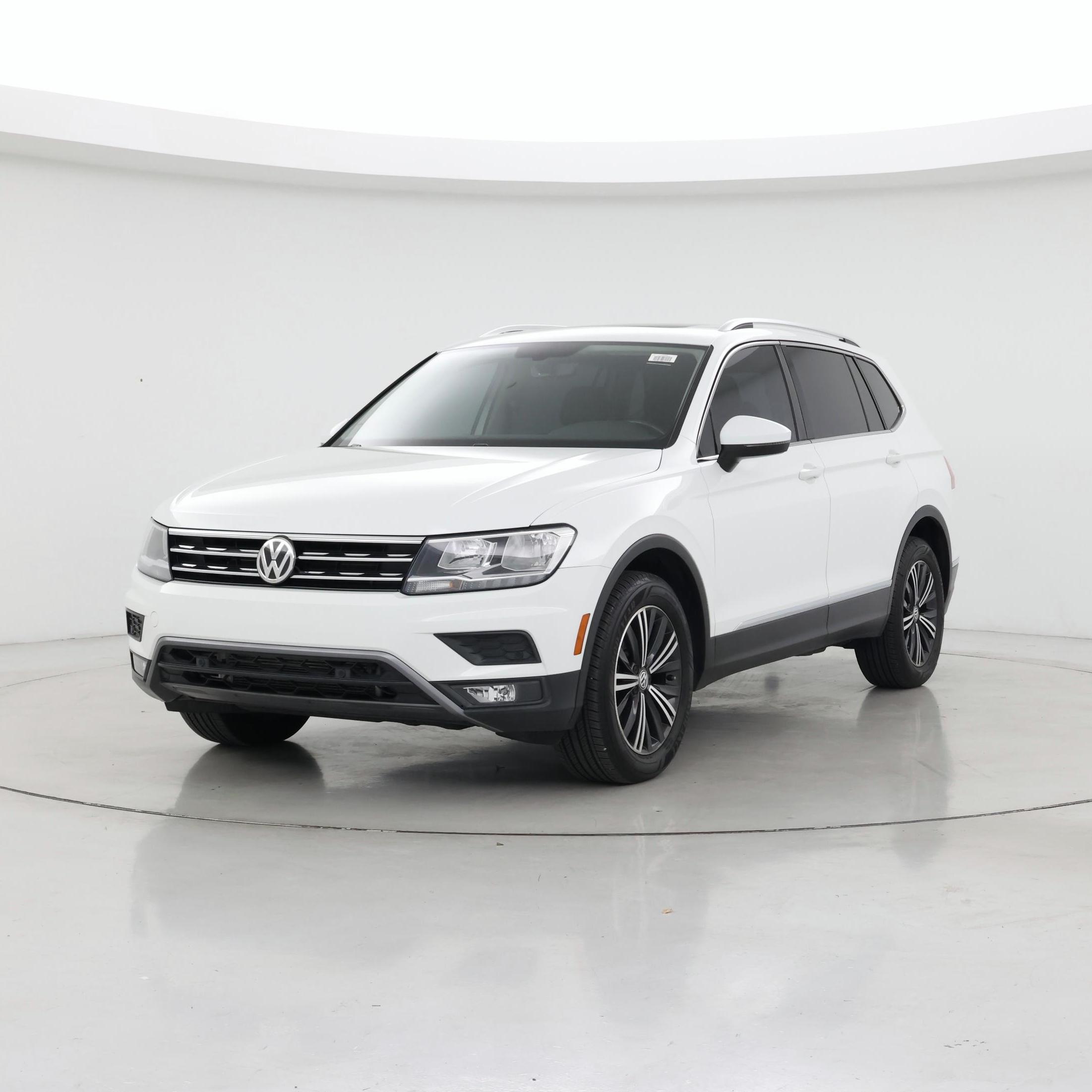 Thumbnail: 2019 Volkswagen Tiguan - 4