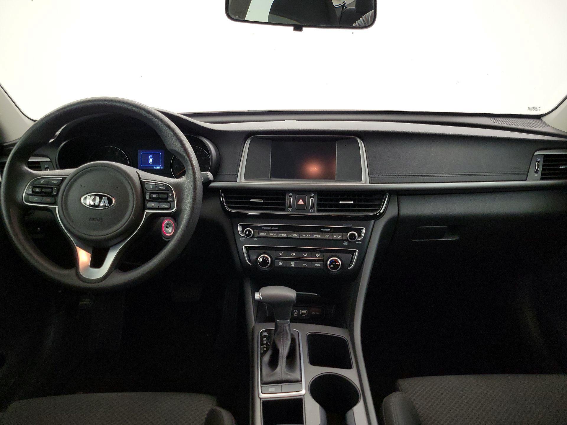 Thumbnail: 2018 Kia Optima - 9