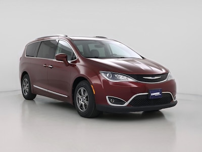 Red 2018 Chrysler Pacifica Touring L