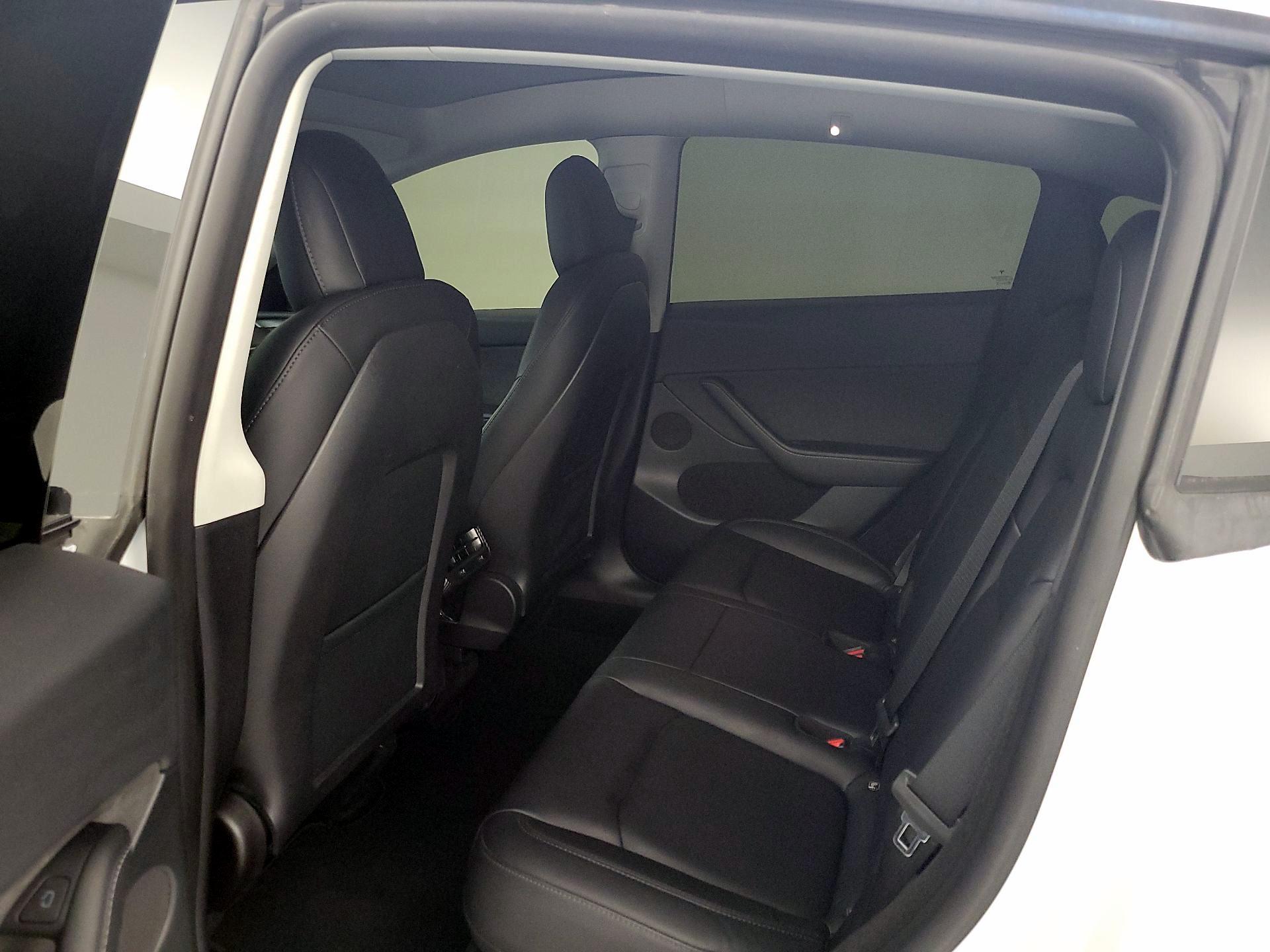 Thumbnail: 2023 Tesla Model Y - 19