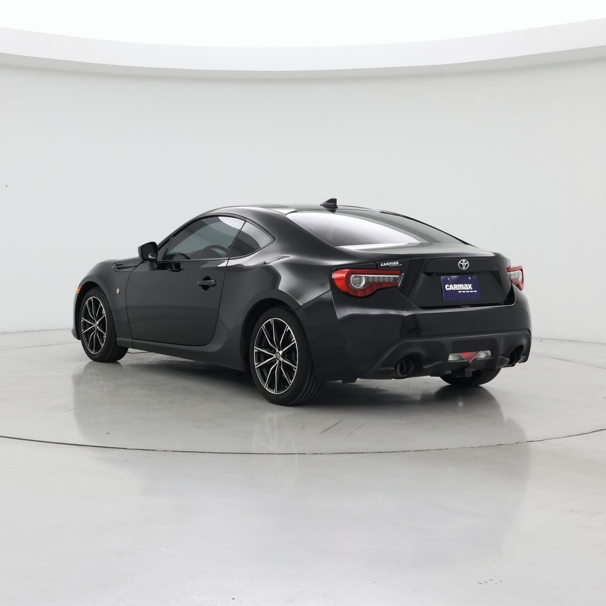 Thumbnail: 2017 Toyota 86 - 2