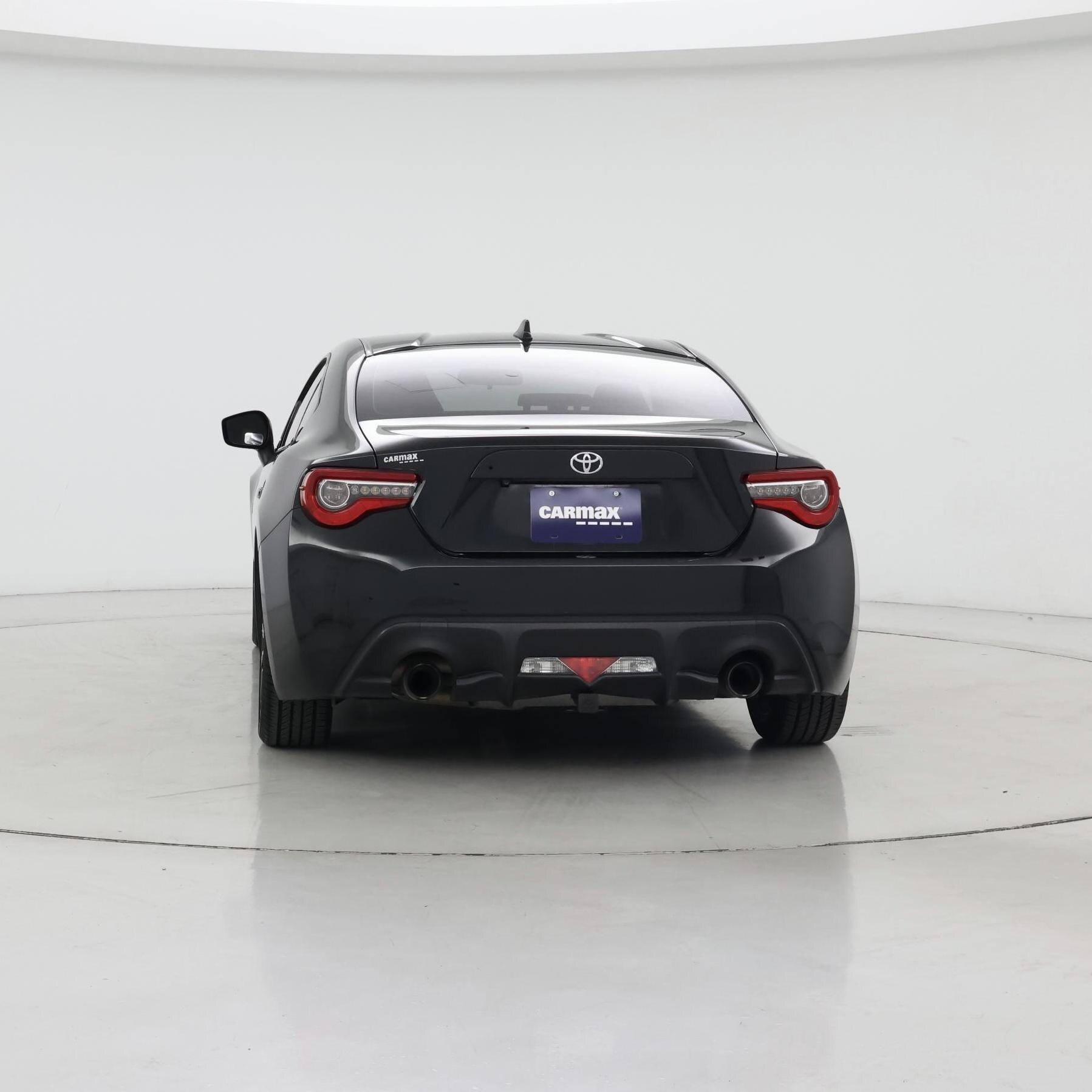 Thumbnail: 2017 Toyota 86 - 6