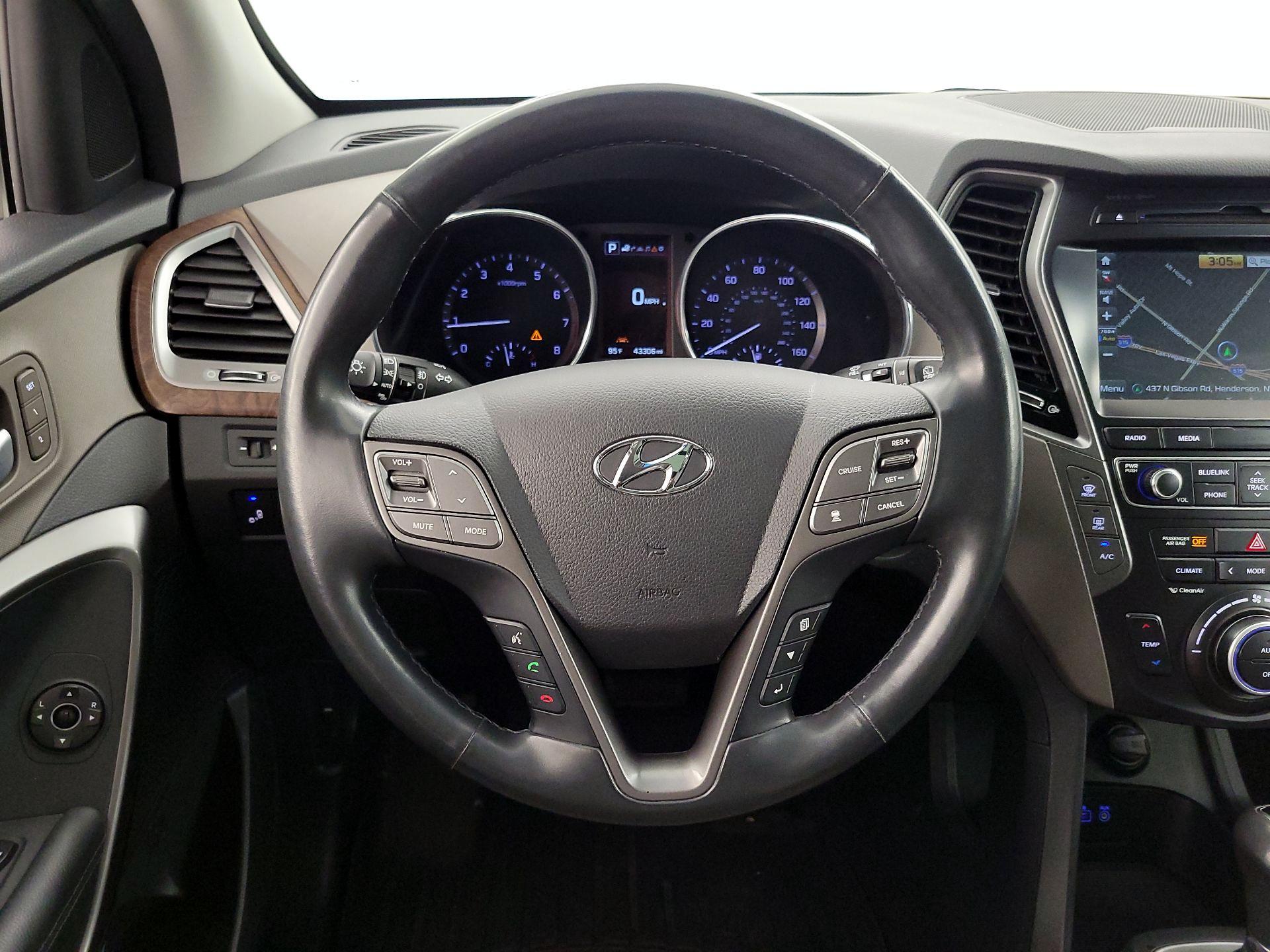 Thumbnail: 2018 Hyundai Santa Fe - 10