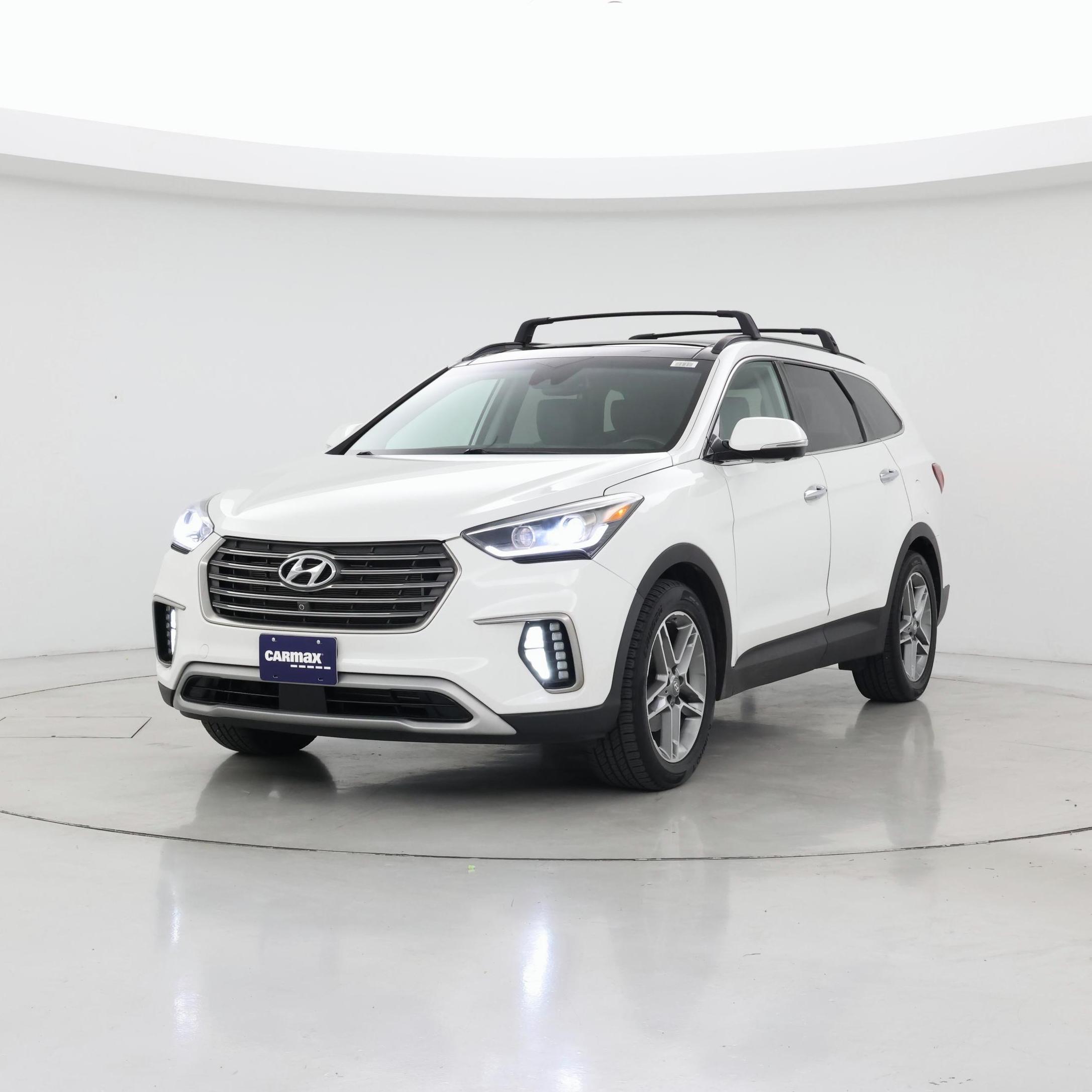 Thumbnail: 2018 Hyundai Santa Fe - 4