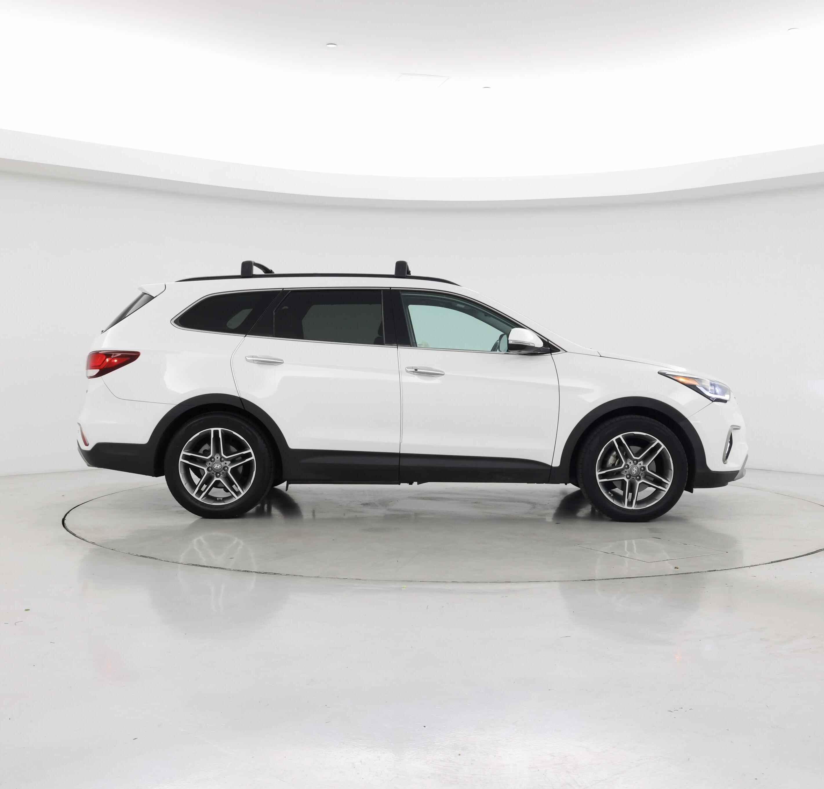 Thumbnail: 2018 Hyundai Santa Fe - 7