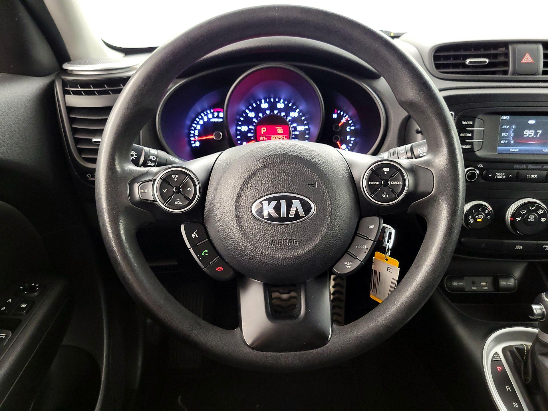 Thumbnail: 2016 Kia Soul - 10