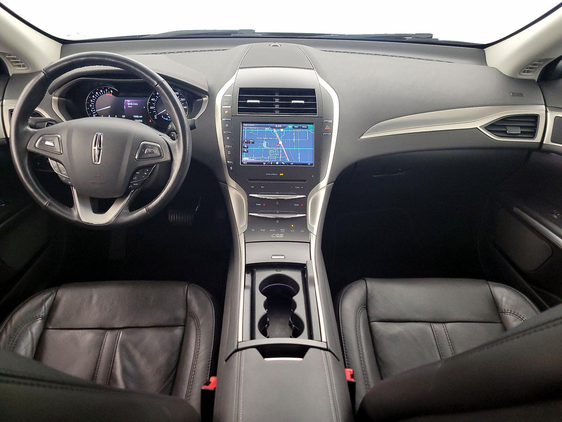 Thumbnail: 2014 Lincoln MKZ - 9