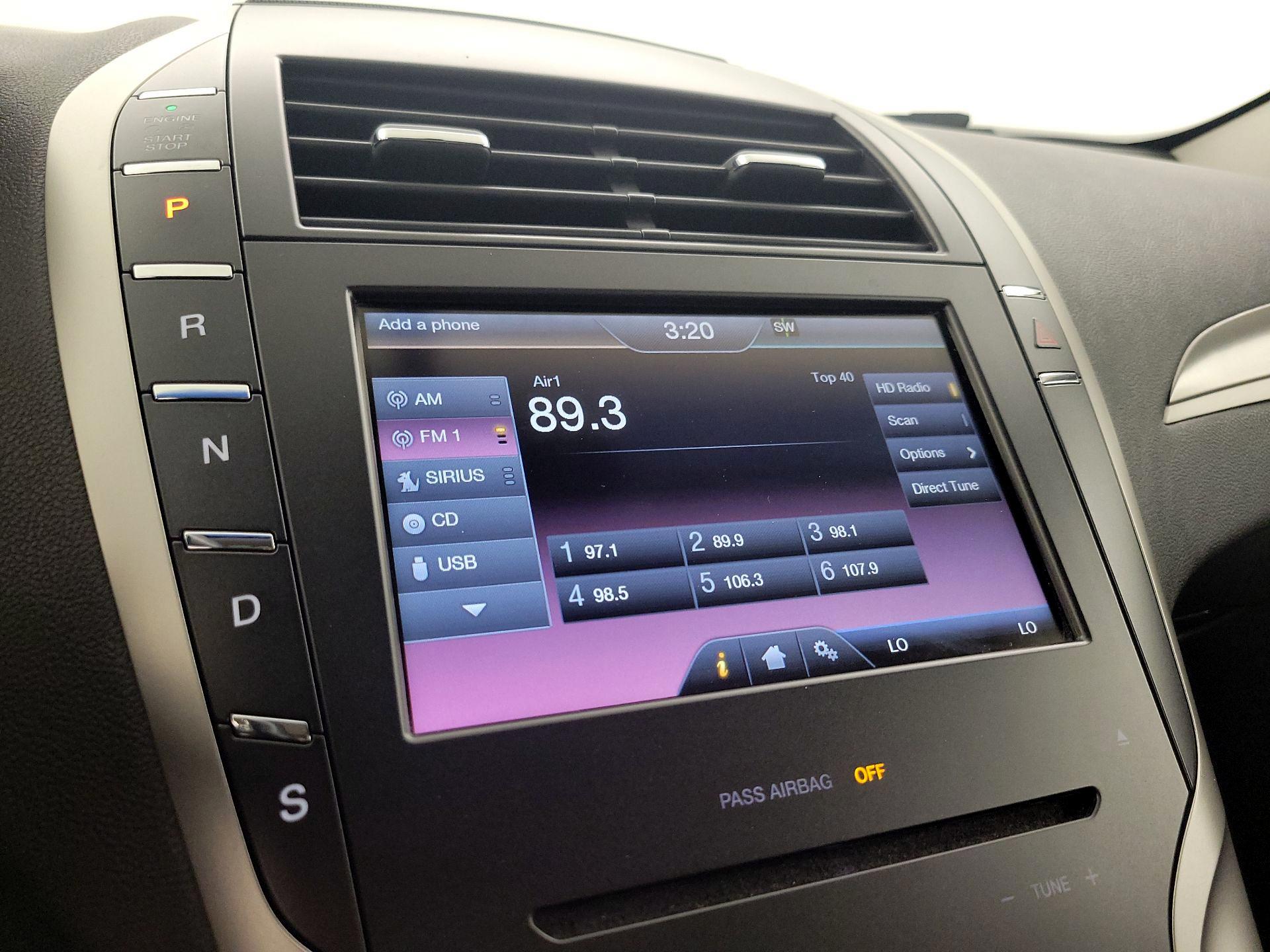 Thumbnail: 2014 Lincoln MKZ - 16