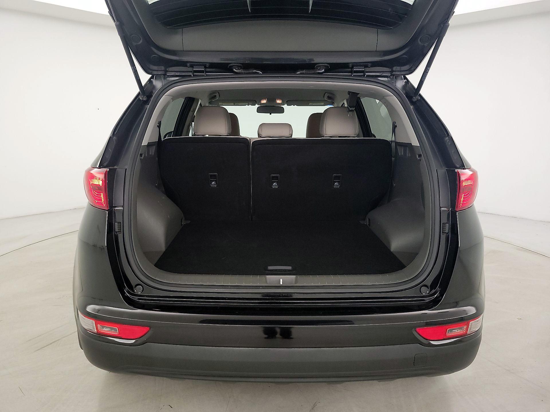 Thumbnail: 2018 Kia Sportage - 20