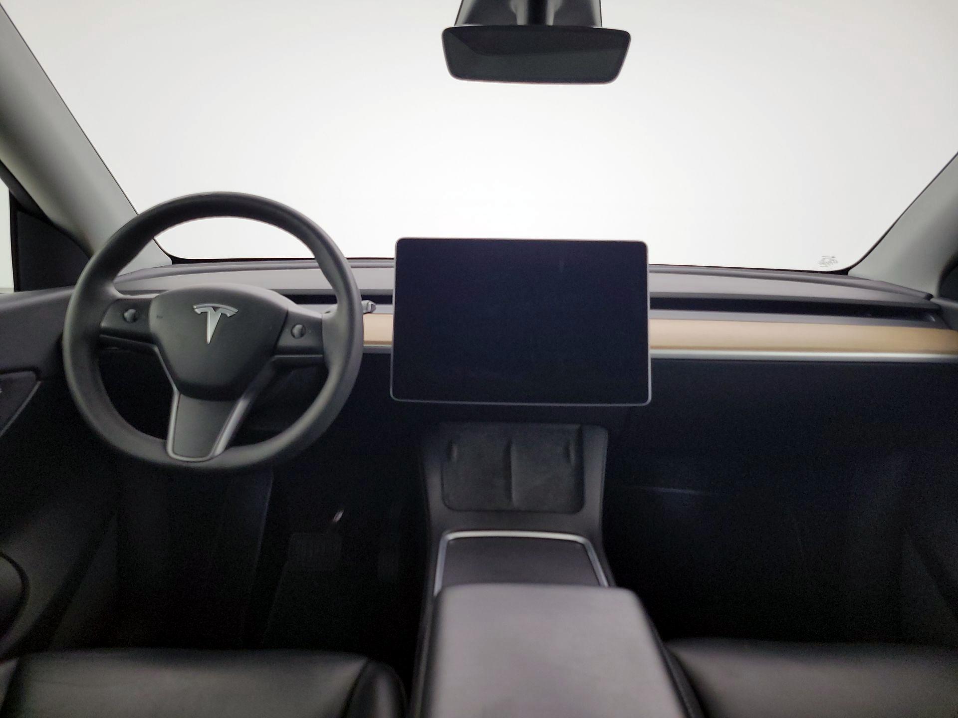 Thumbnail: 2021 Tesla Model Y - 9