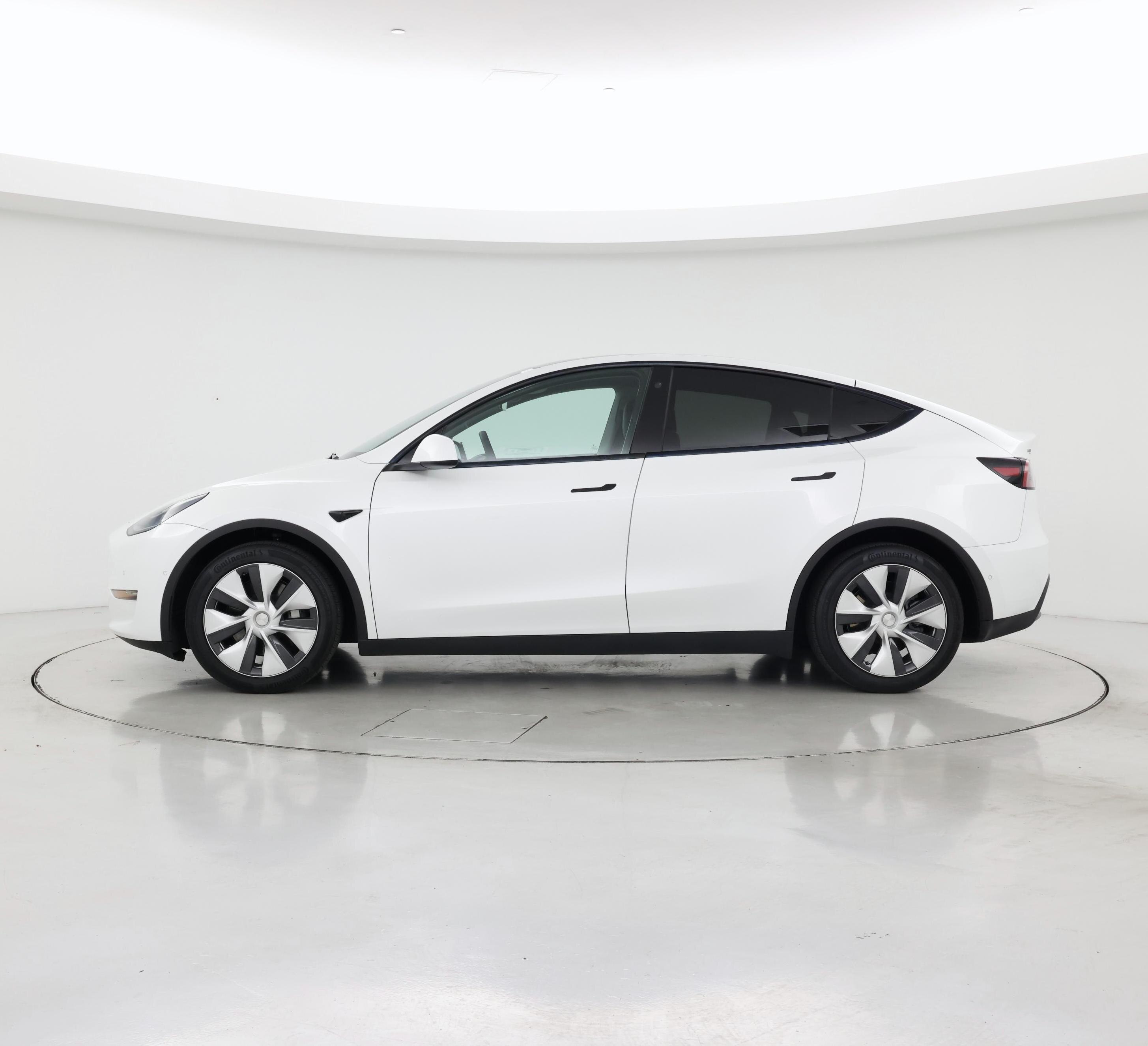 Thumbnail: 2021 Tesla Model Y - 3