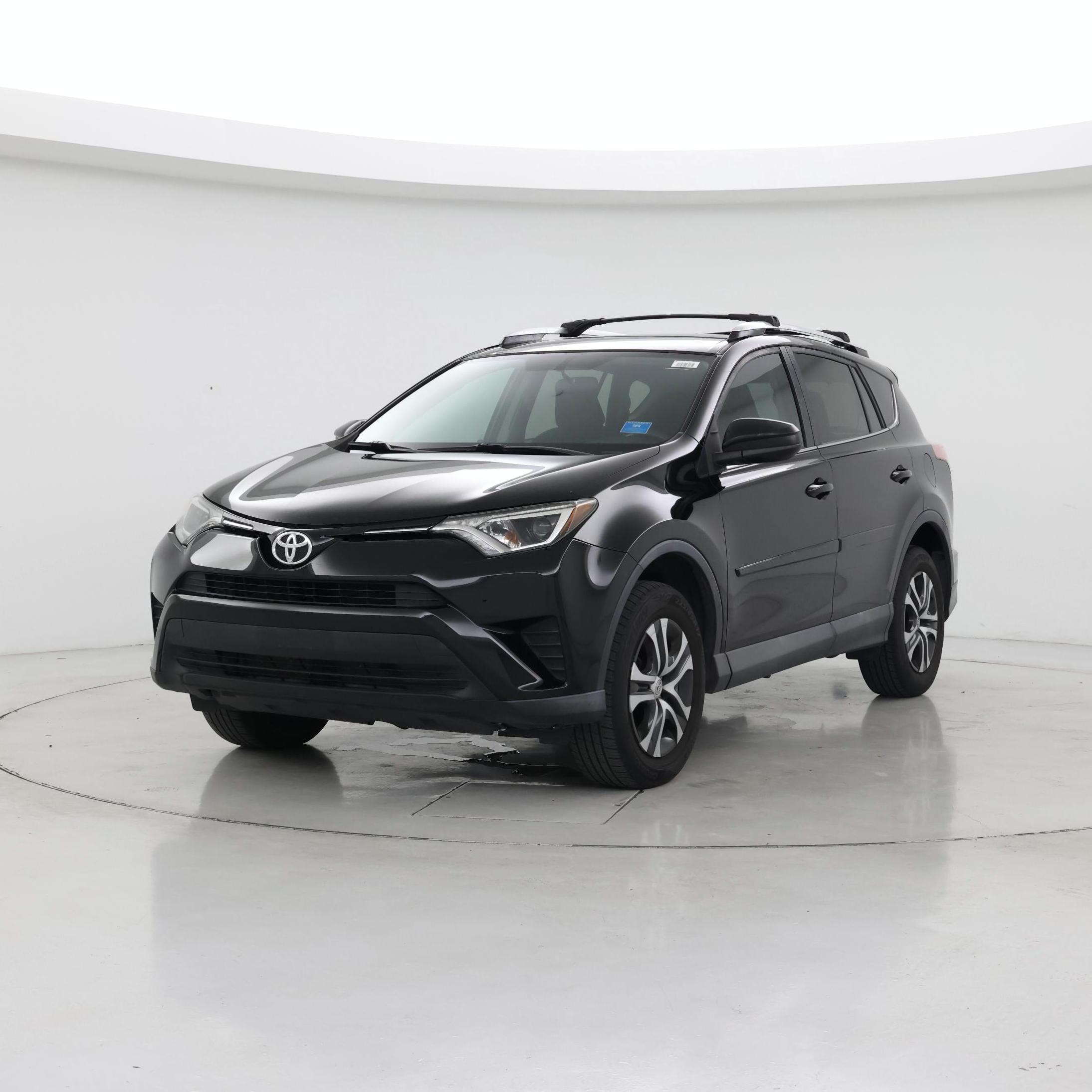 Thumbnail: 2016 Toyota RAV4 - 4