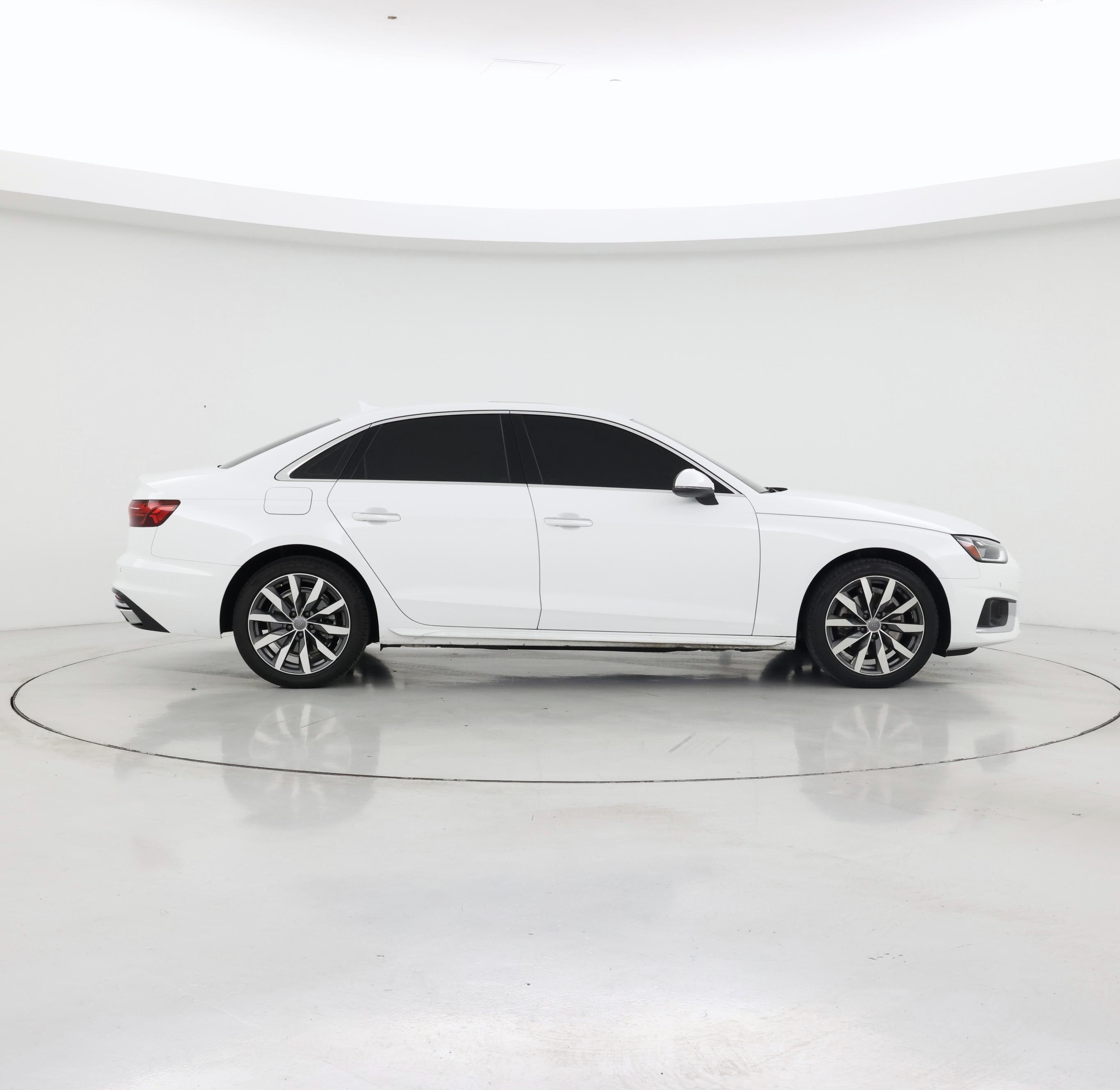 Thumbnail: 2020 Audi A4 - 7