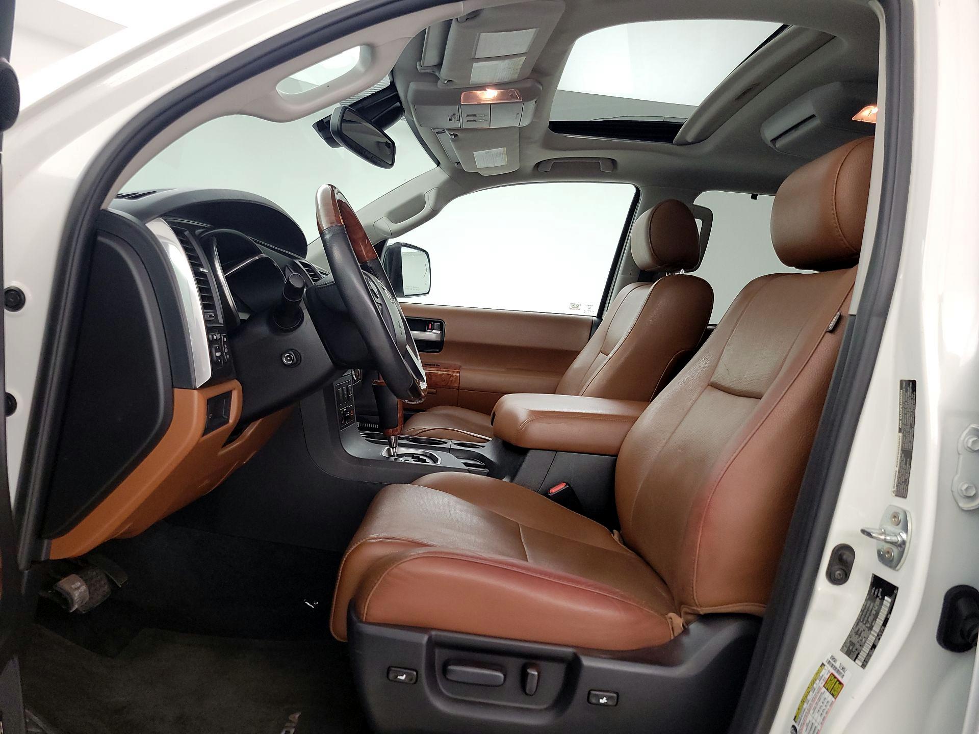 Thumbnail: 2018 Toyota Sequoia - 11