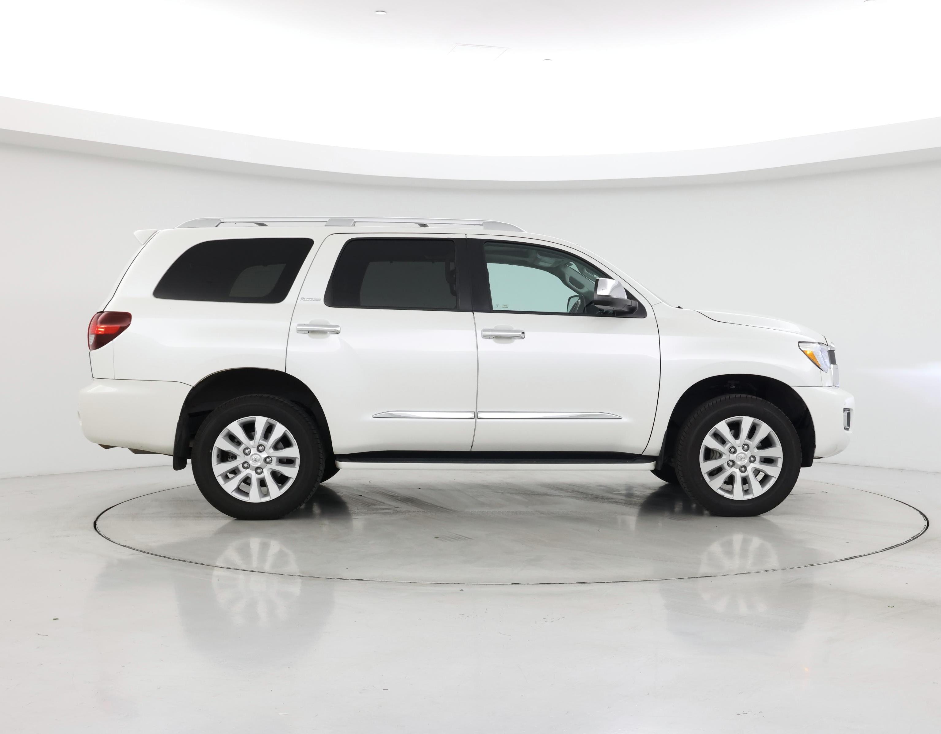 Thumbnail: 2018 Toyota Sequoia - 7