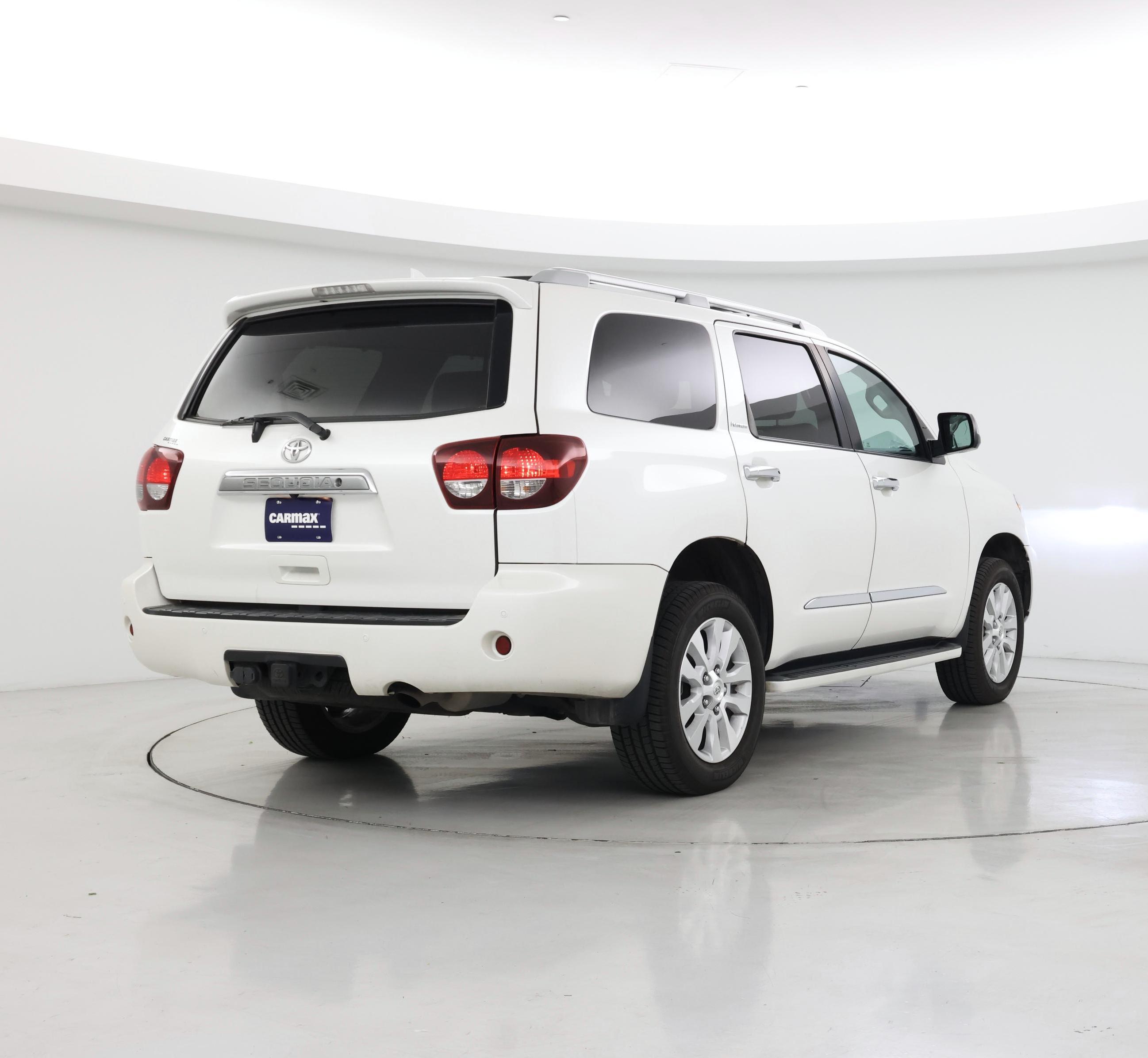 Thumbnail: 2018 Toyota Sequoia - 8