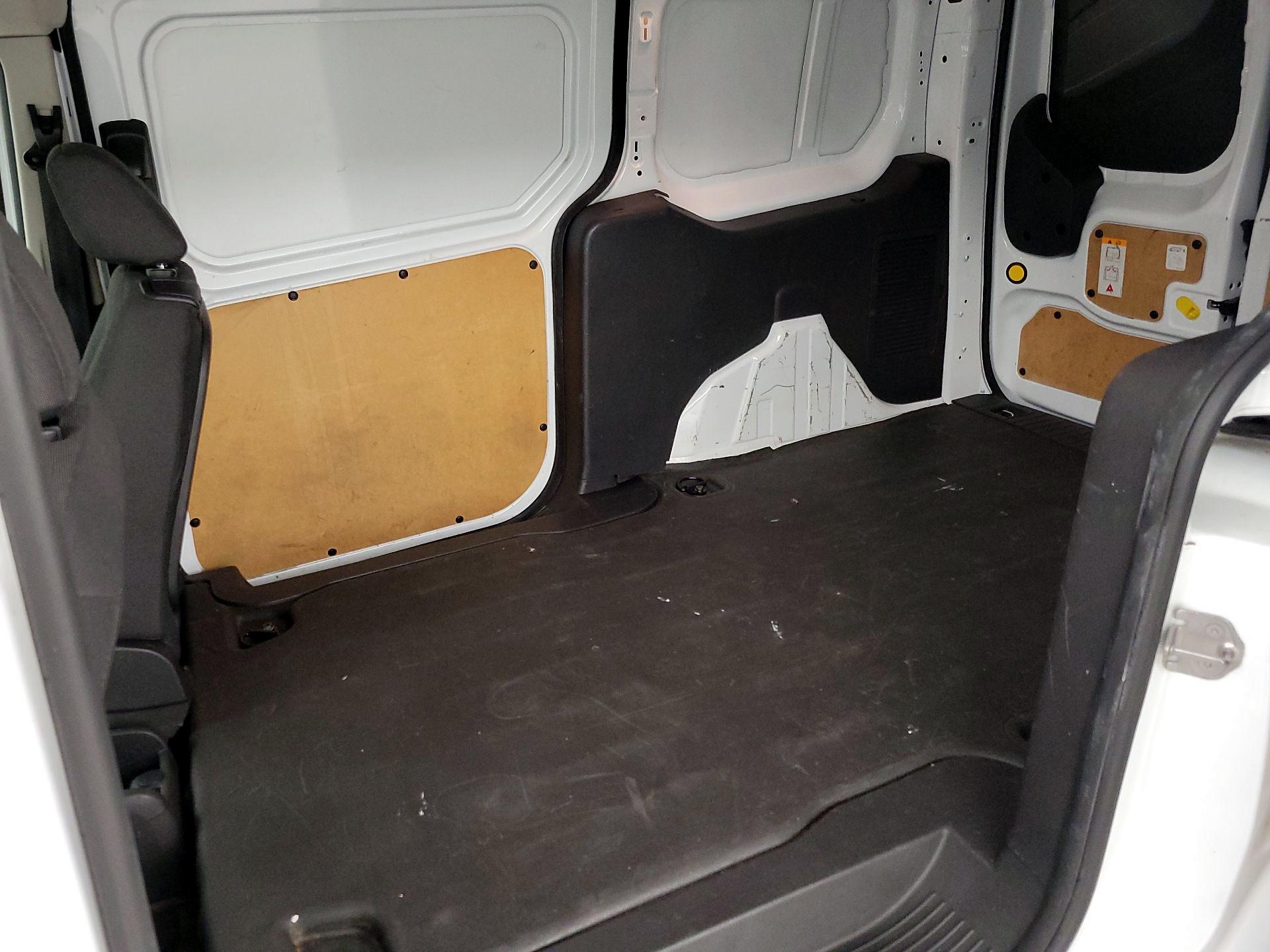 Thumbnail: 2016 Ford Transit Series - 18