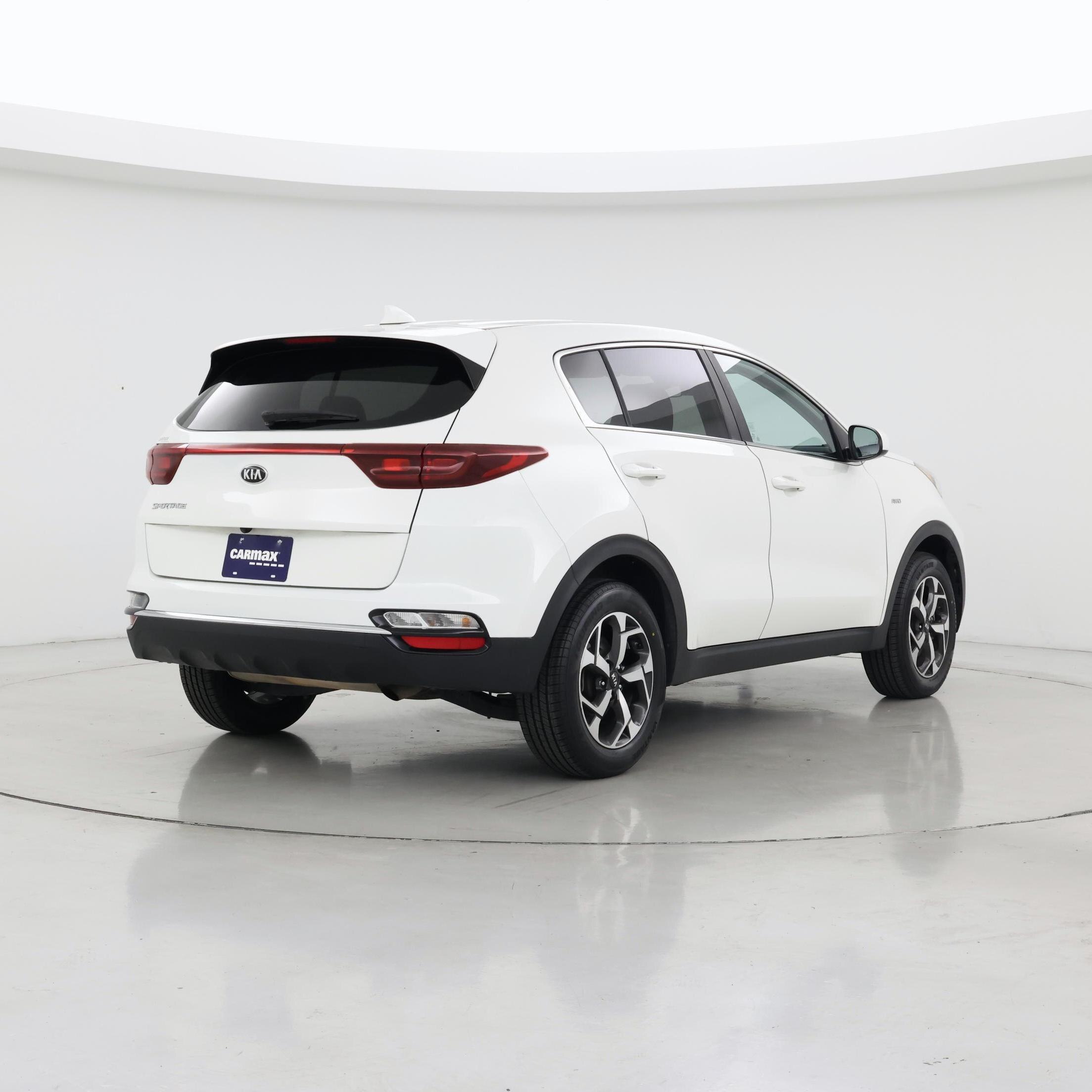 Thumbnail: 2020 Kia Sportage - 8