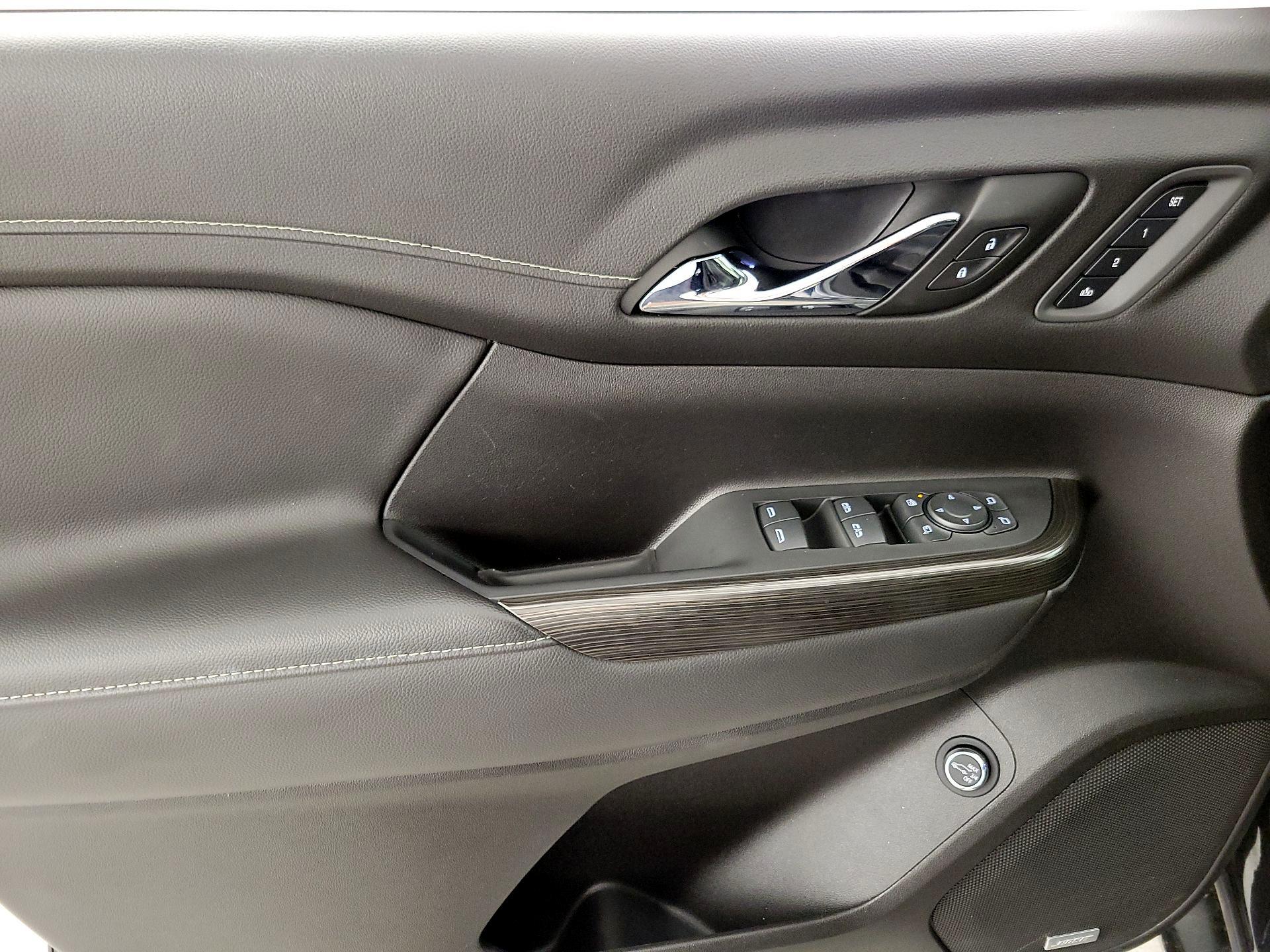 Thumbnail: 2022 GMC Acadia - 12