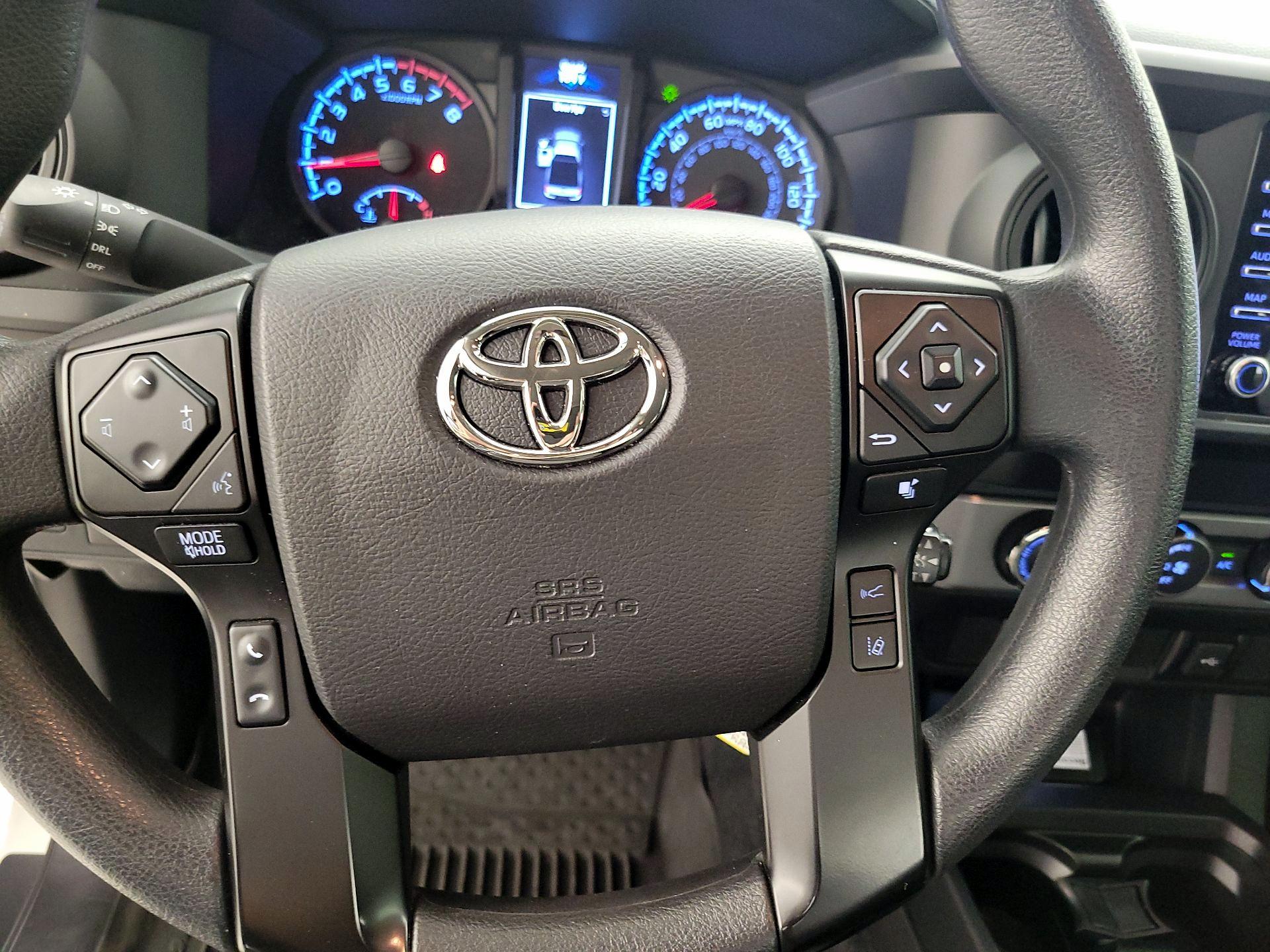 Thumbnail: 2021 Toyota Tacoma - 10