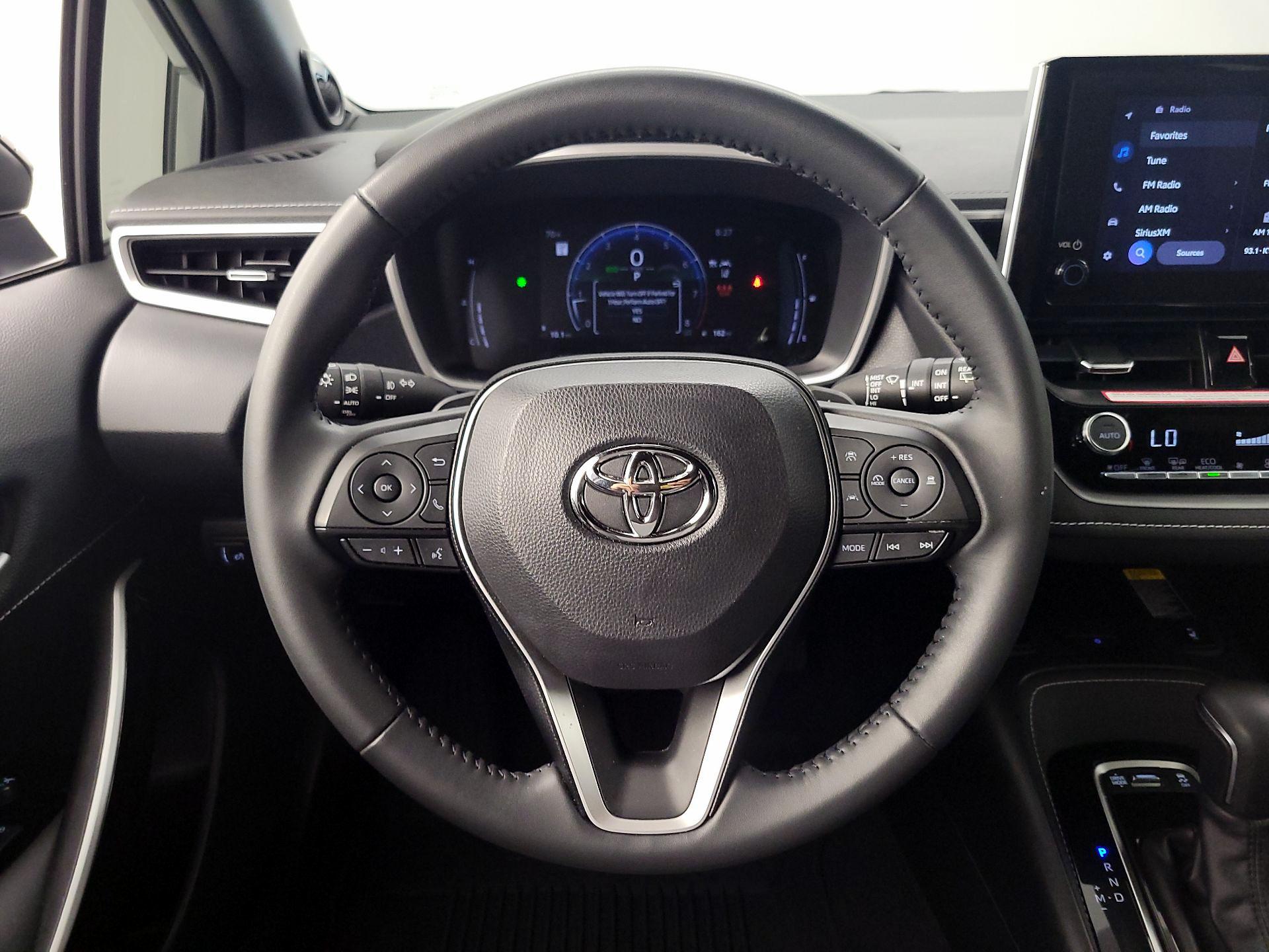 Thumbnail: 2025 Toyota Corolla - 10