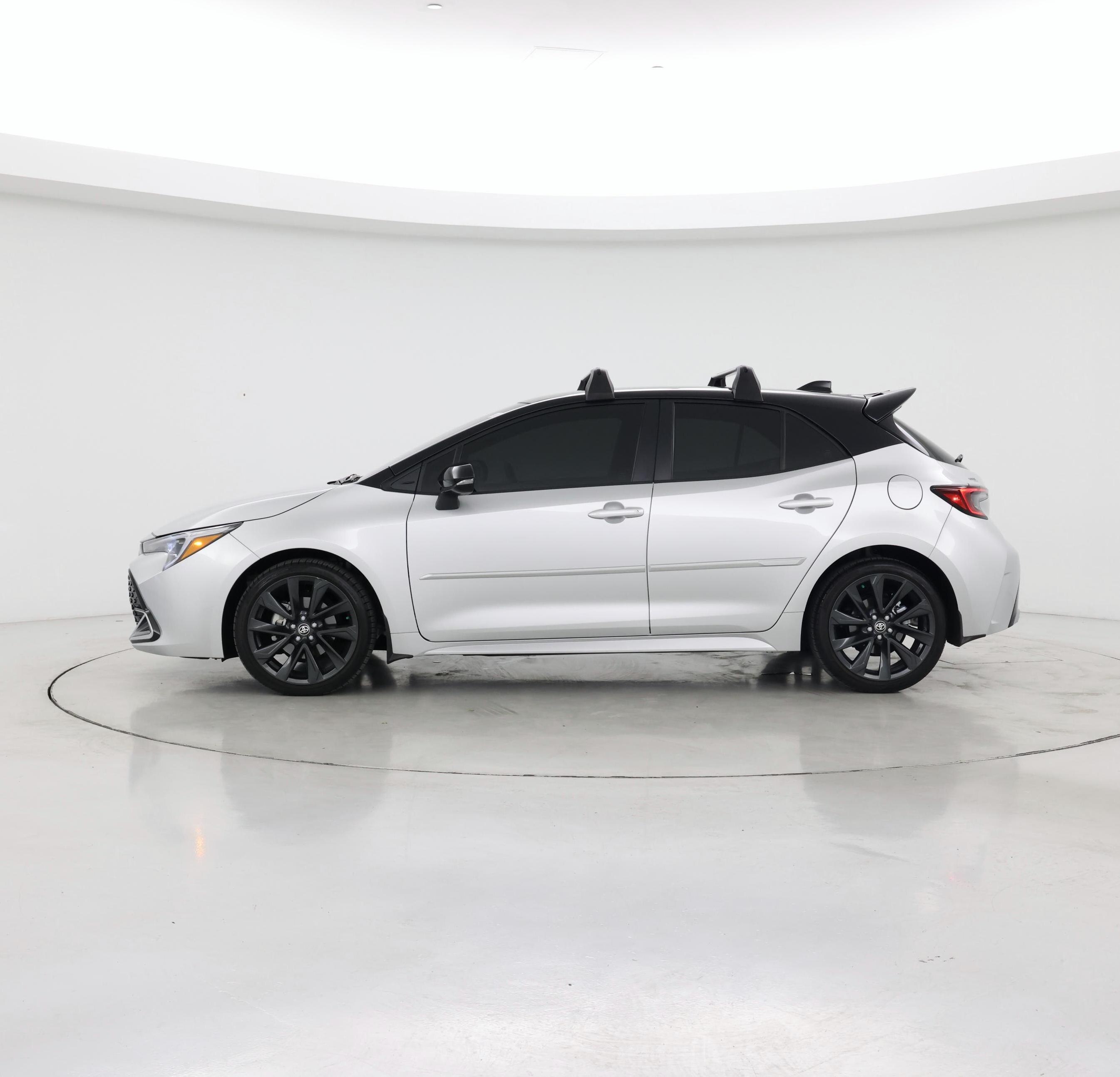 Thumbnail: 2025 Toyota Corolla - 3