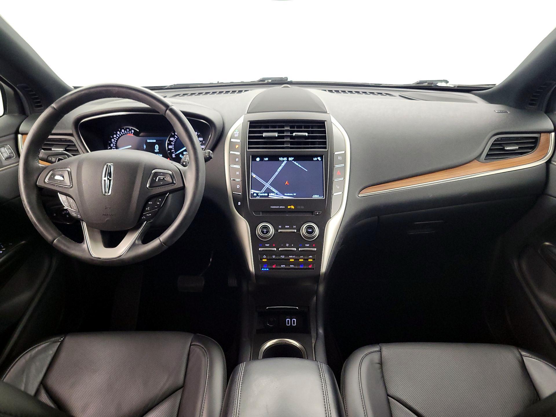 Thumbnail: 2017 Lincoln MKC - 9