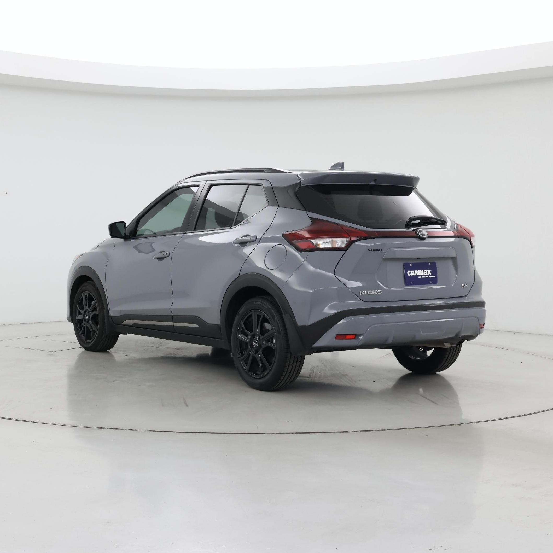 Thumbnail: 2024 Nissan Kicks - 2