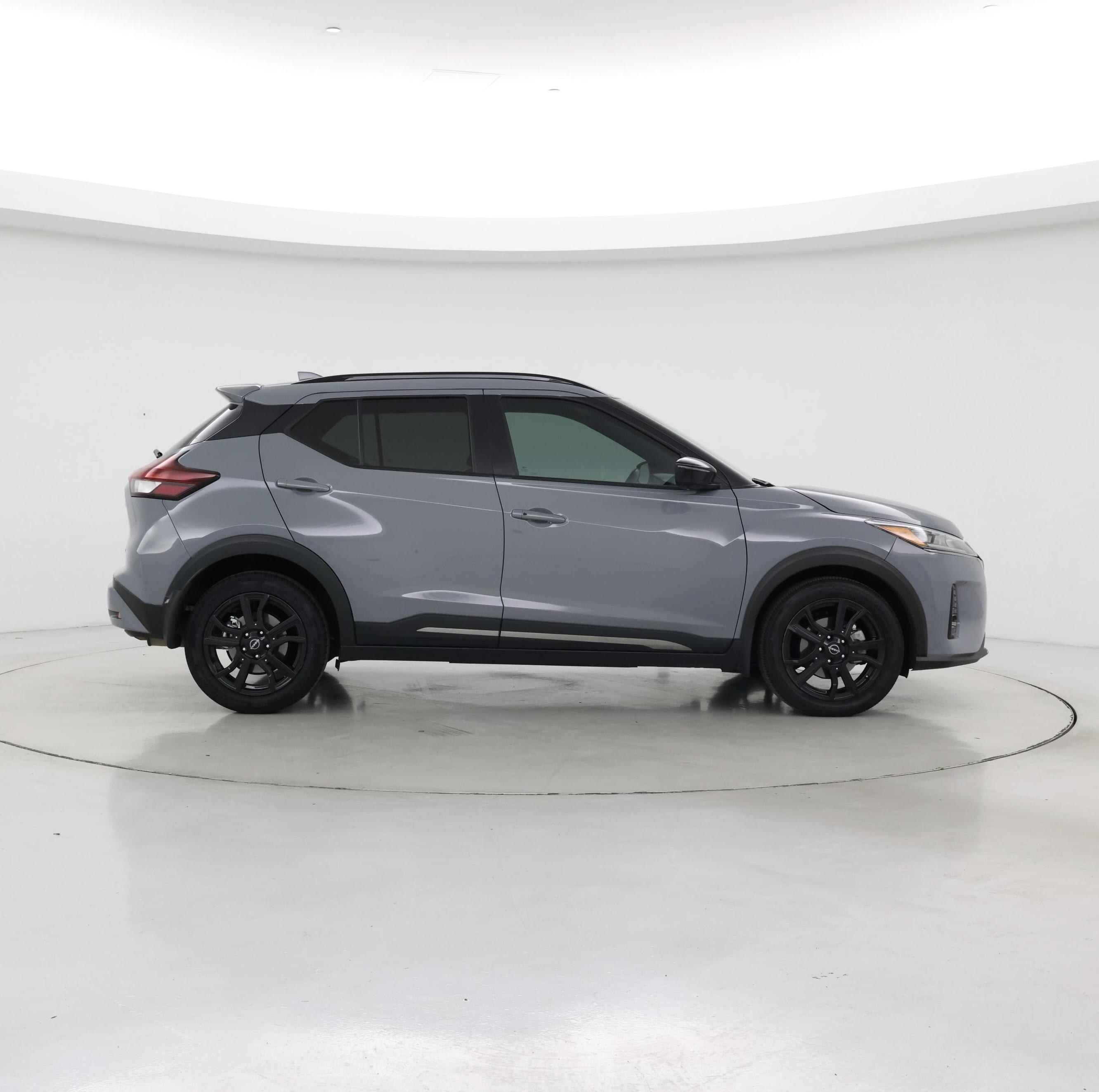 Thumbnail: 2024 Nissan Kicks - 7