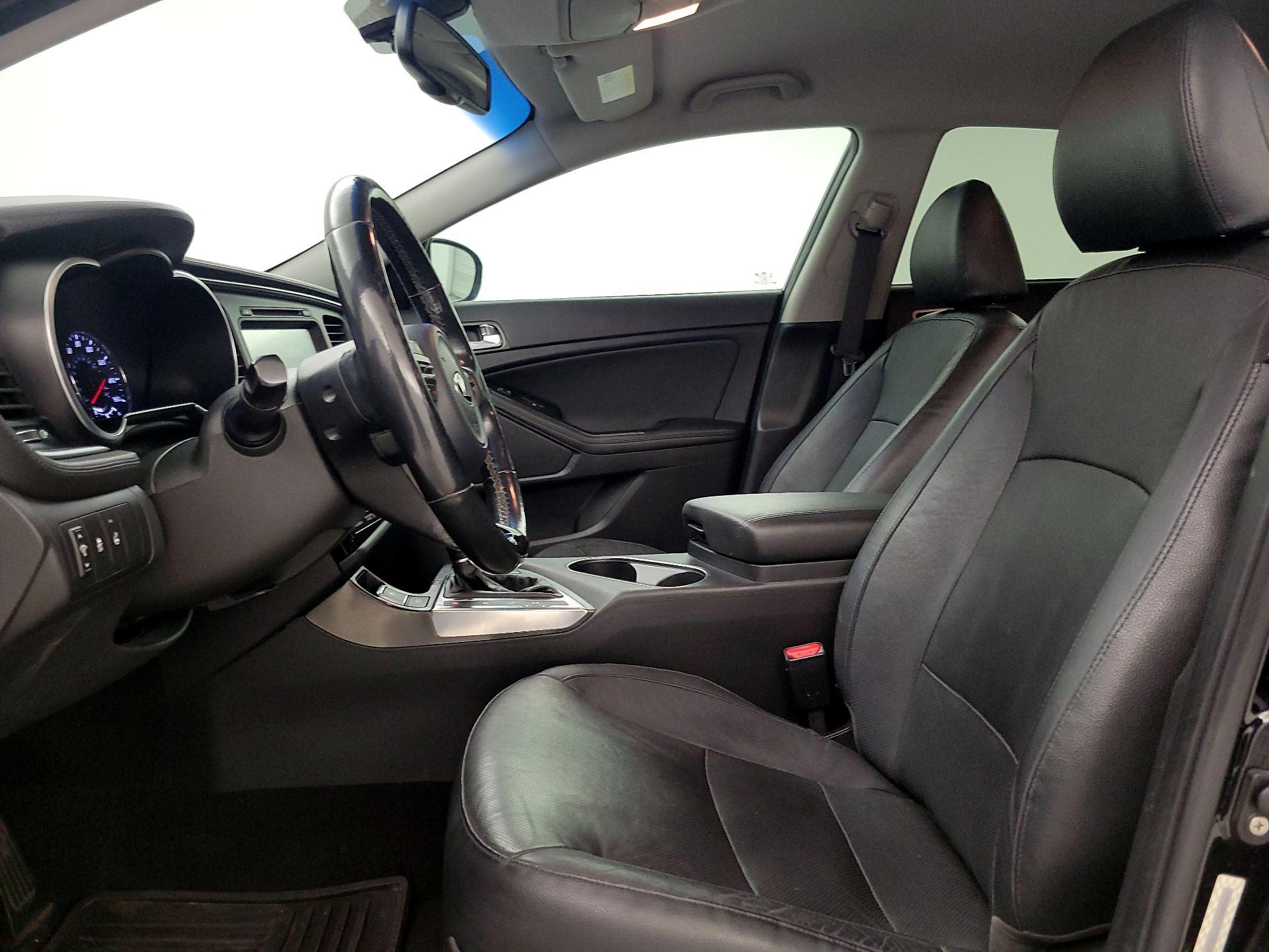 Thumbnail: 2015 Kia Optima - 11