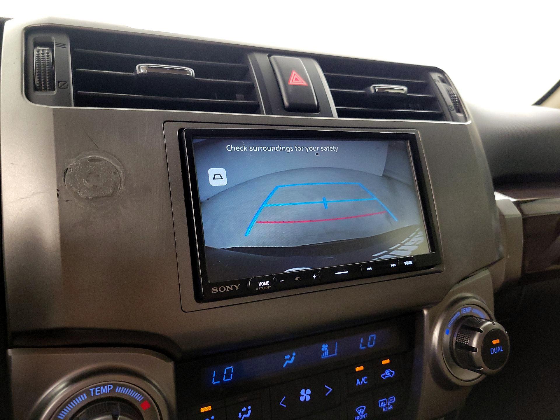 Thumbnail: 2019 Toyota 4Runner - 14