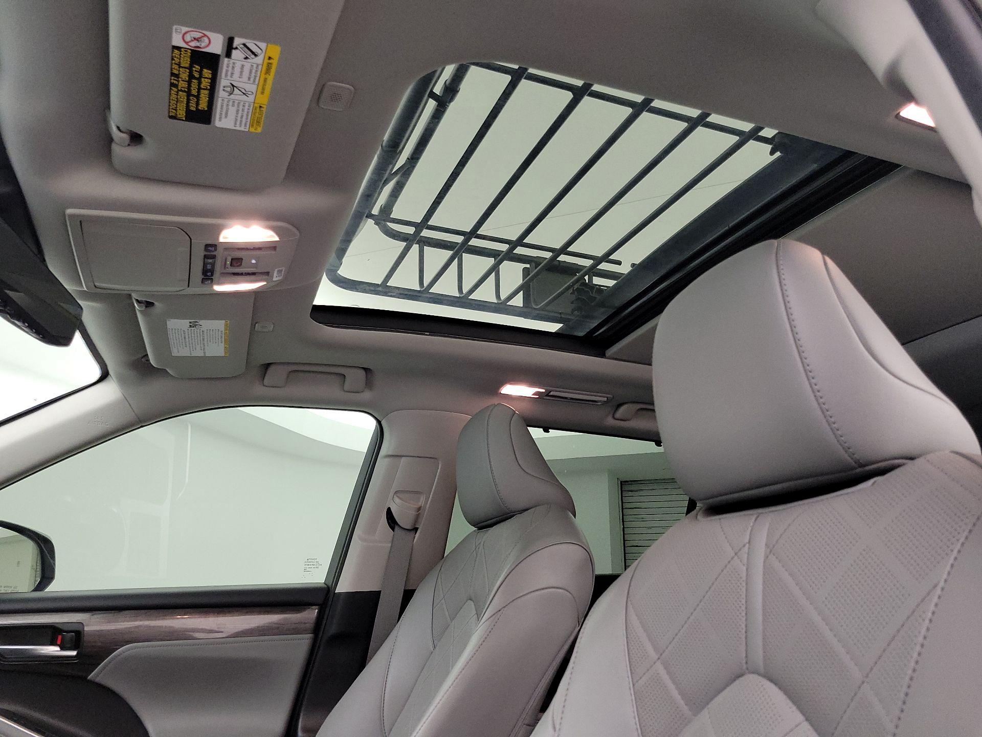 Thumbnail: 2024 Toyota Highlander - 19