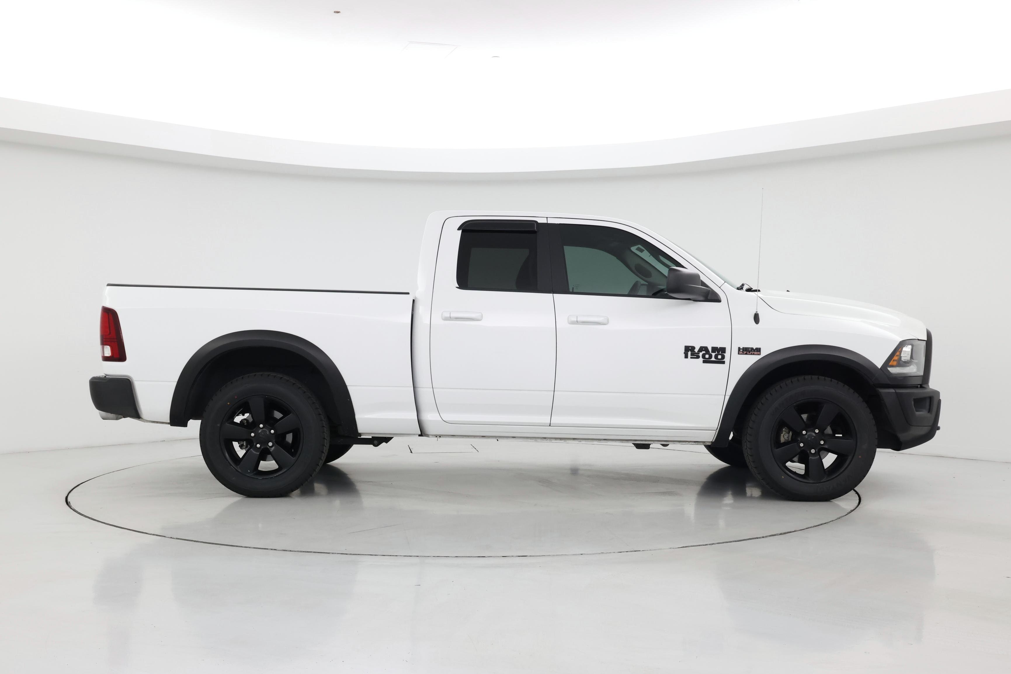 Thumbnail: 2019 RAM 1500 Classic - 7