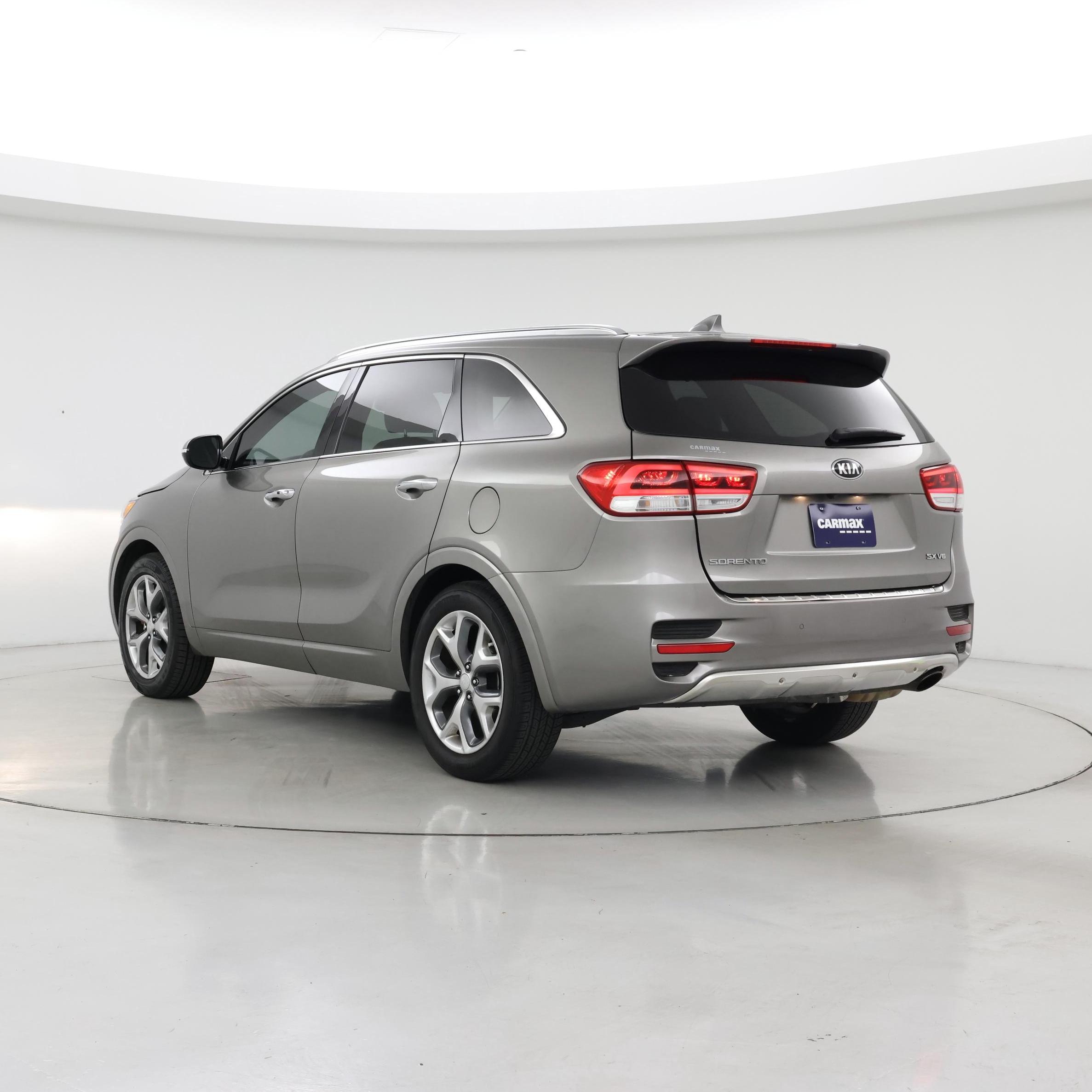 Thumbnail: 2018 Kia Sorento - 2