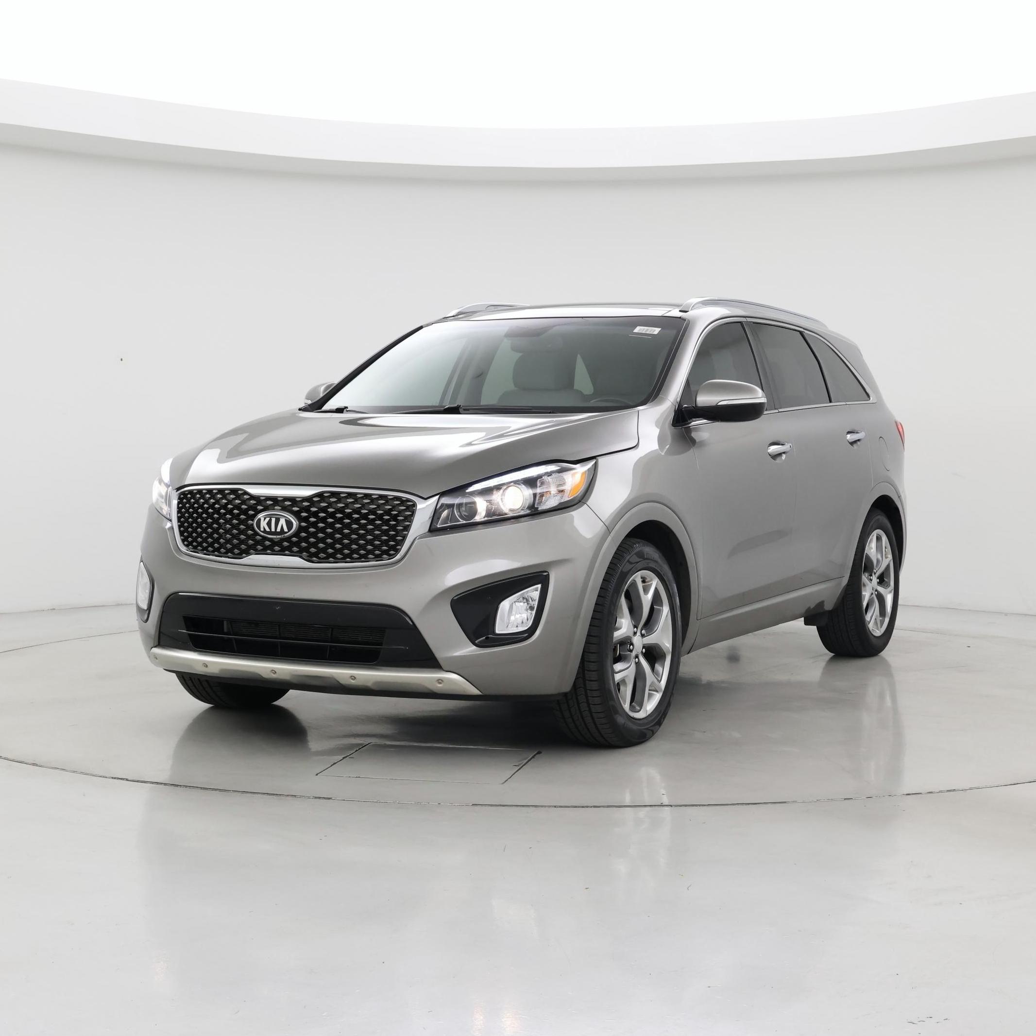 Thumbnail: 2018 Kia Sorento - 4