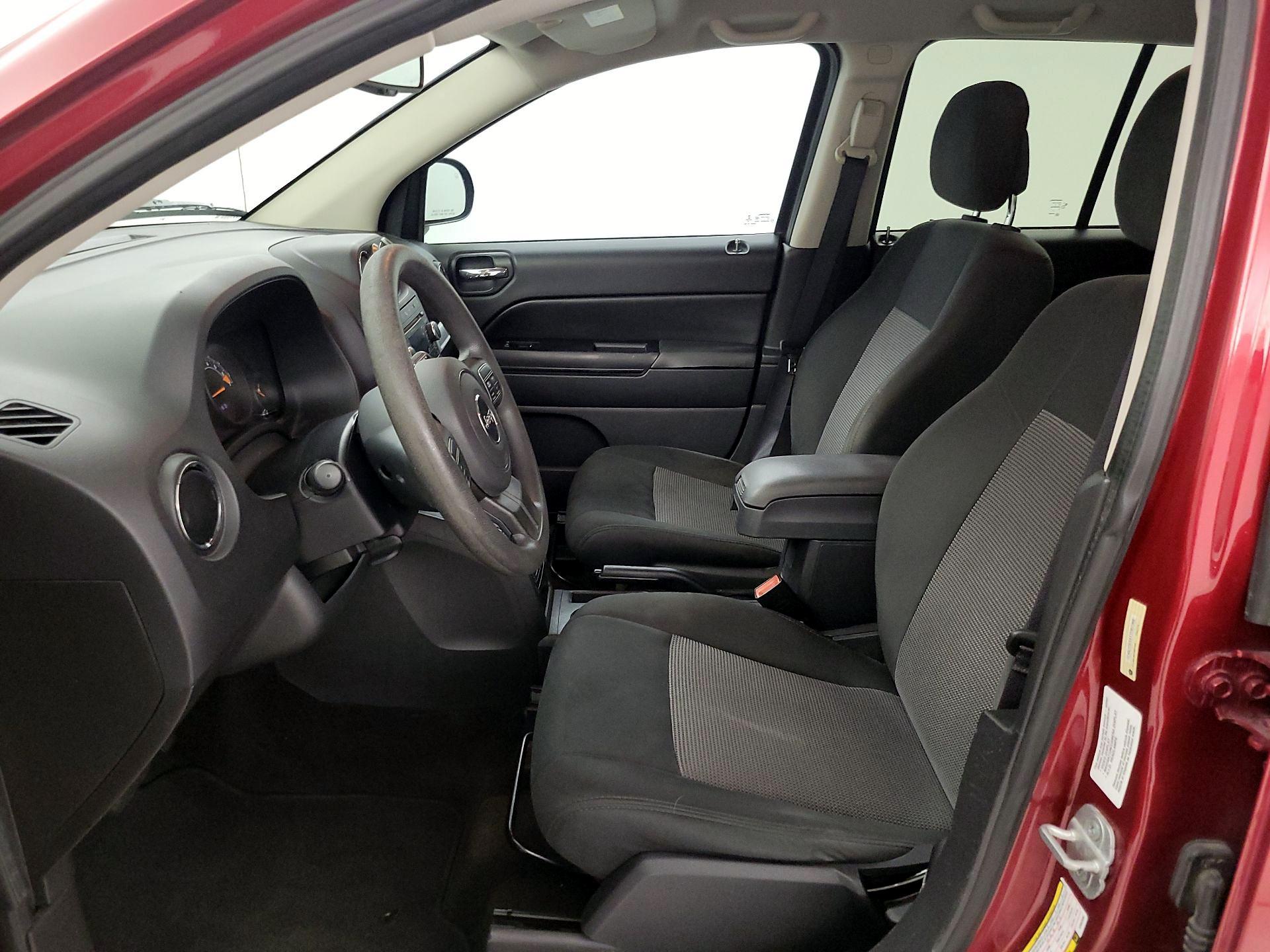 Thumbnail: 2014 Jeep Compass - 11