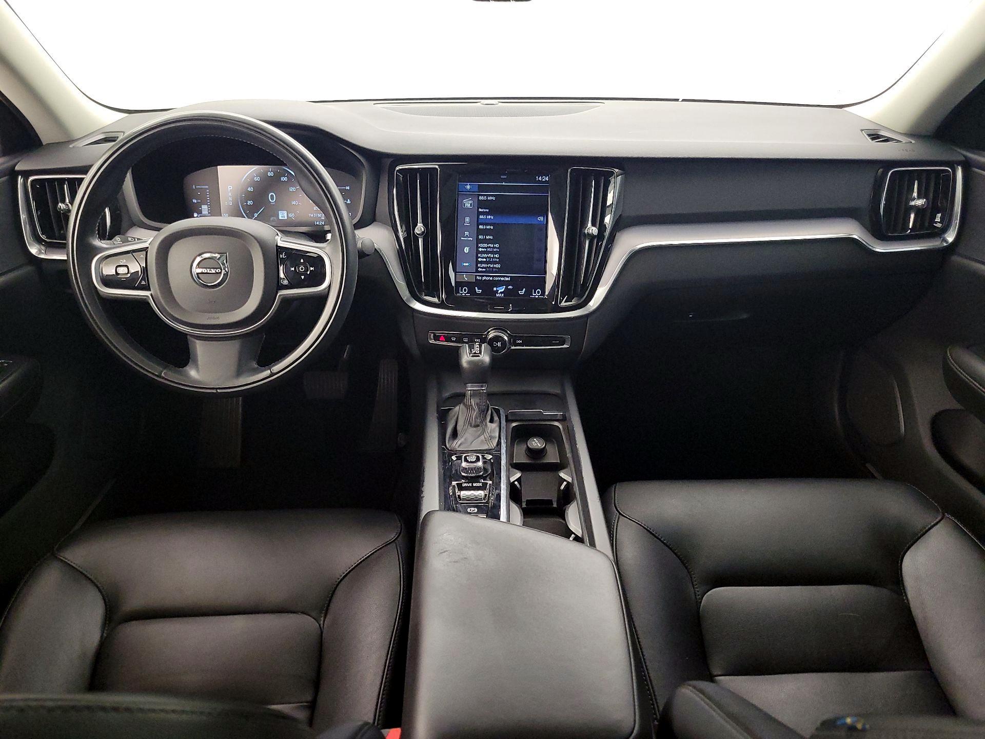 Thumbnail: 2019 Volvo S60 - 9