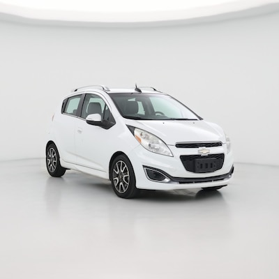 White 2015 Chevrolet Spark LT