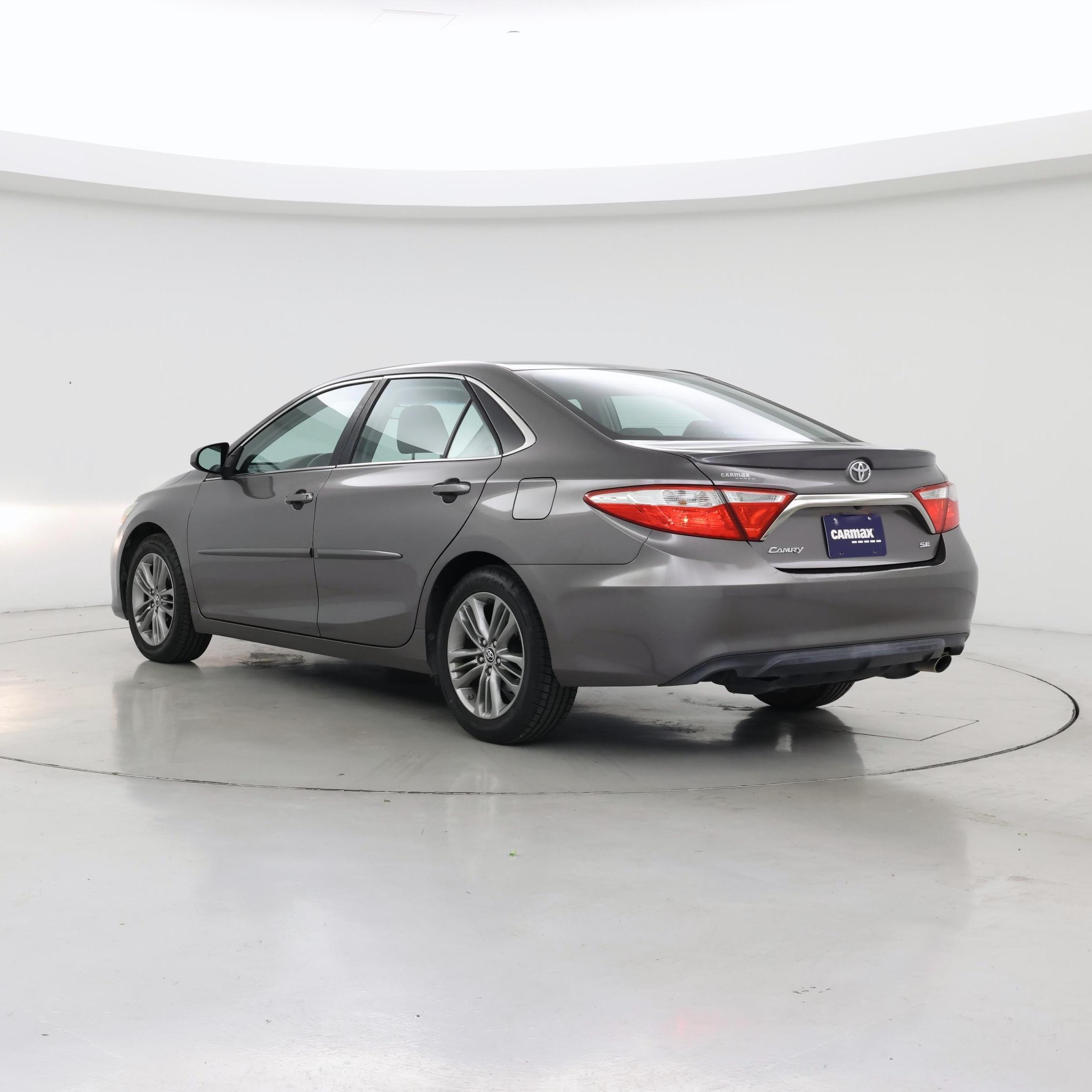 Thumbnail: 2015 Toyota Camry - 2