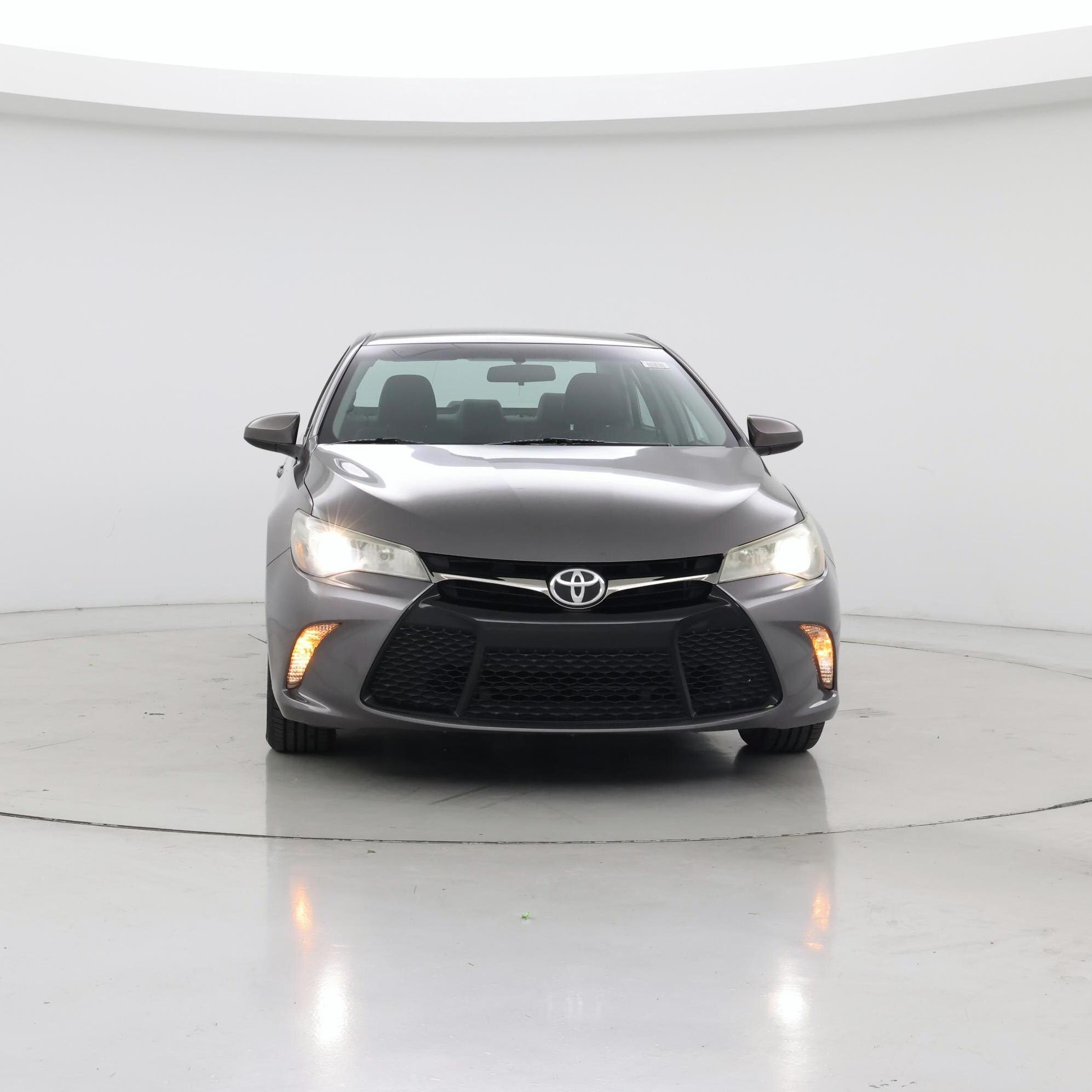 Thumbnail: 2015 Toyota Camry - 5