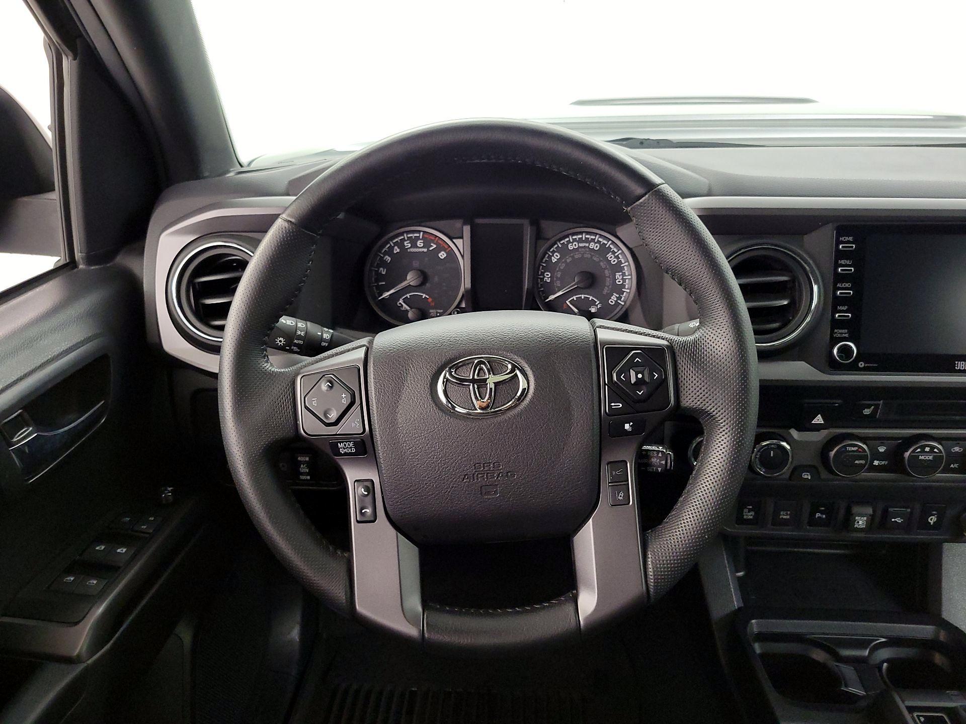 Thumbnail: 2022 Toyota Tacoma - 10