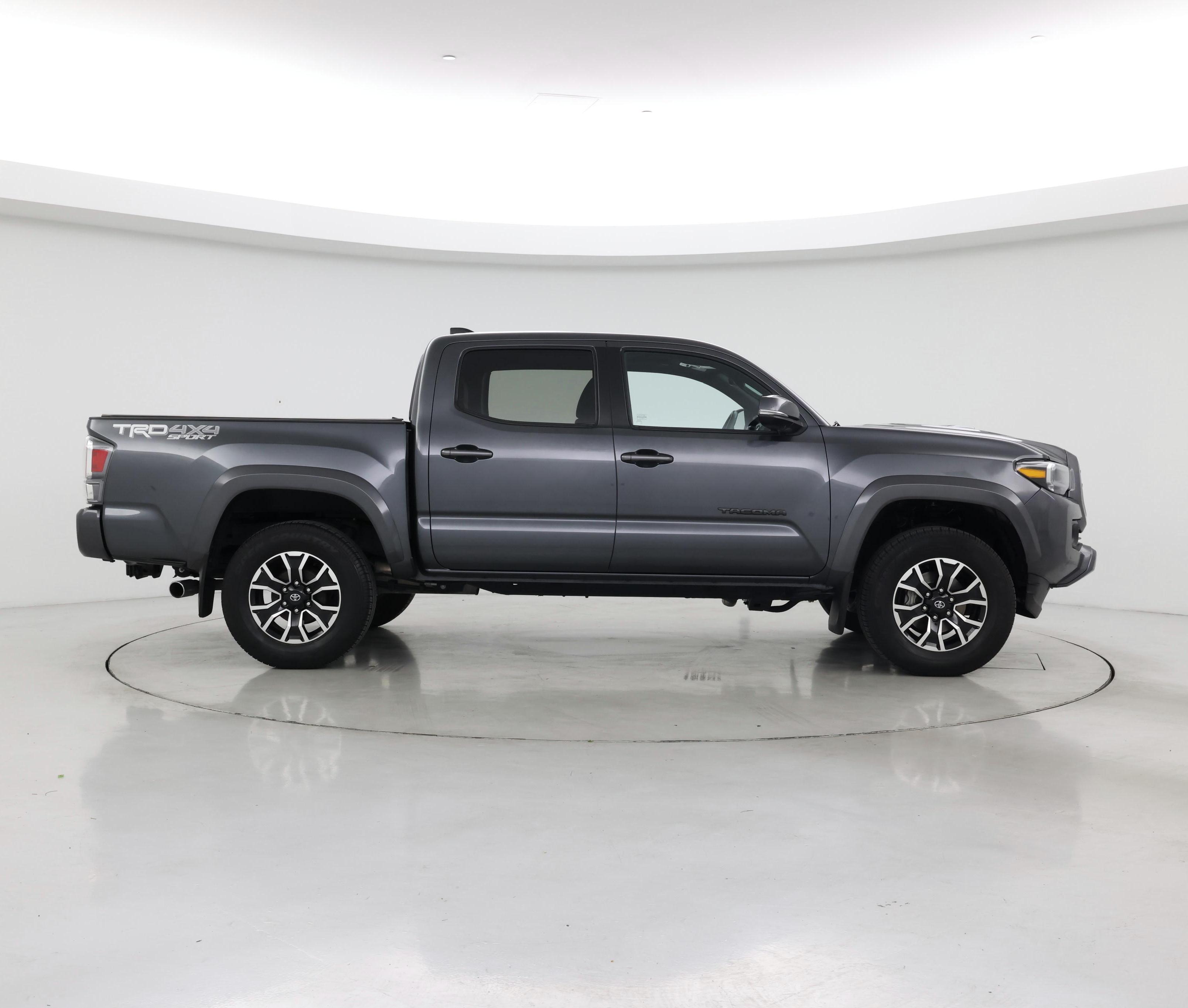 Thumbnail: 2022 Toyota Tacoma - 7