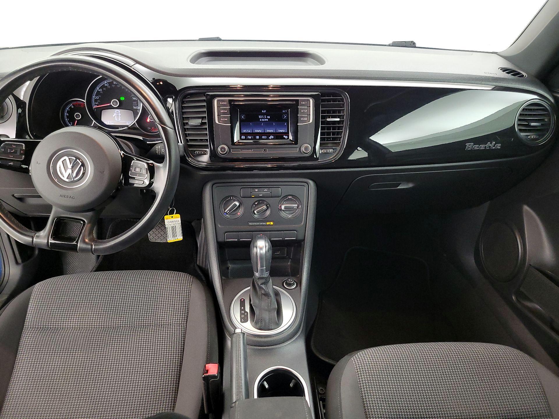 Thumbnail: 2019 Volkswagen Beetle - 9