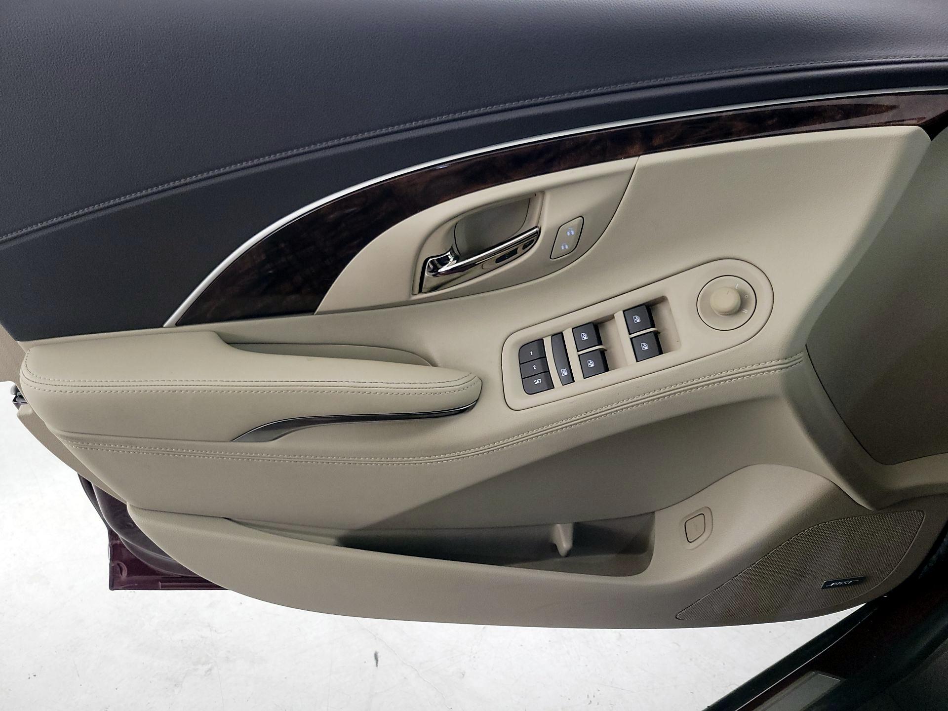 Thumbnail: 2016 Buick LaCrosse - 12