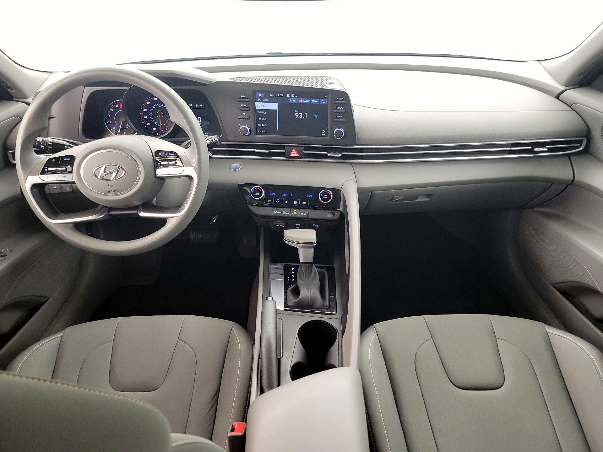 Thumbnail: 2023 Hyundai Elantra - 9