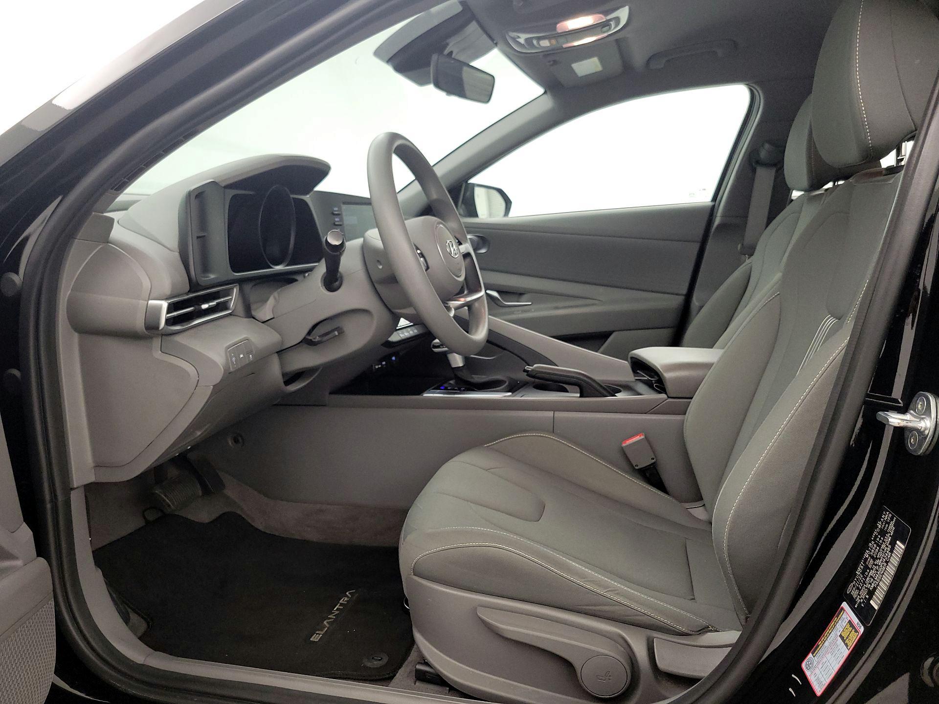 Thumbnail: 2023 Hyundai Elantra - 11