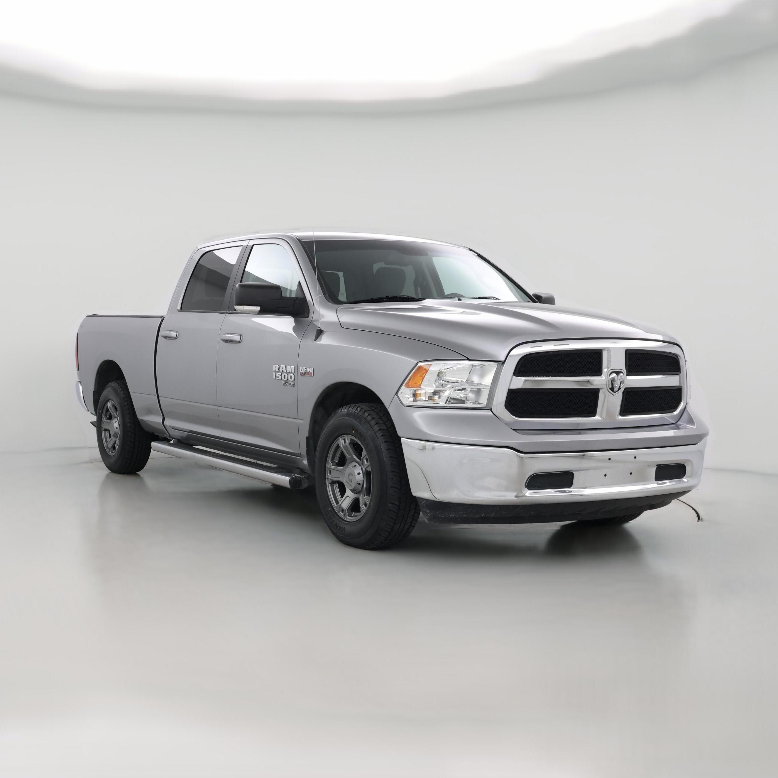 Thumbnail: 2020 RAM 1500 Classic - 1